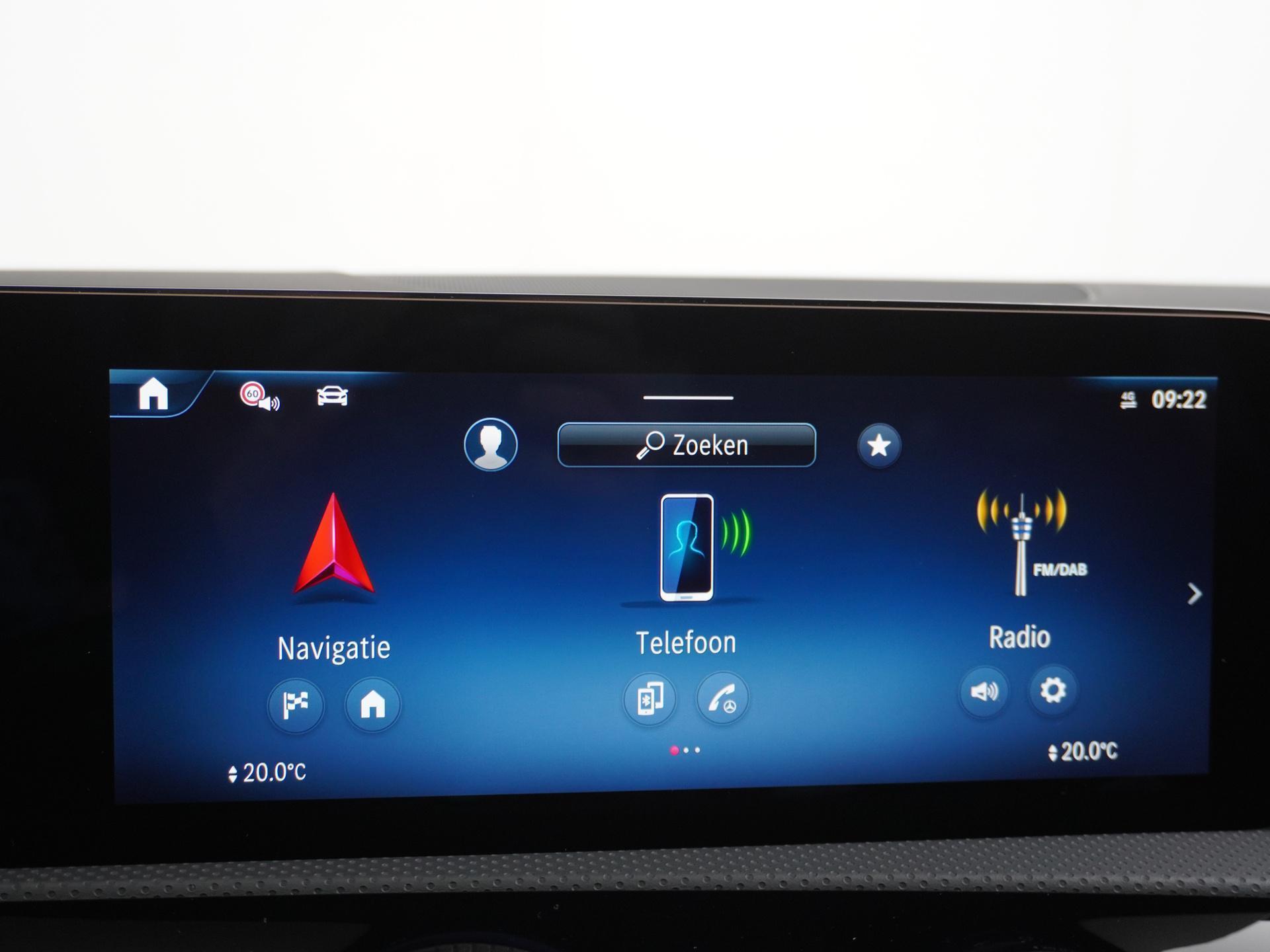 Mercedes-Benz CLA-Klasse Shooting Brake 180 Star Edition AMG Line 36