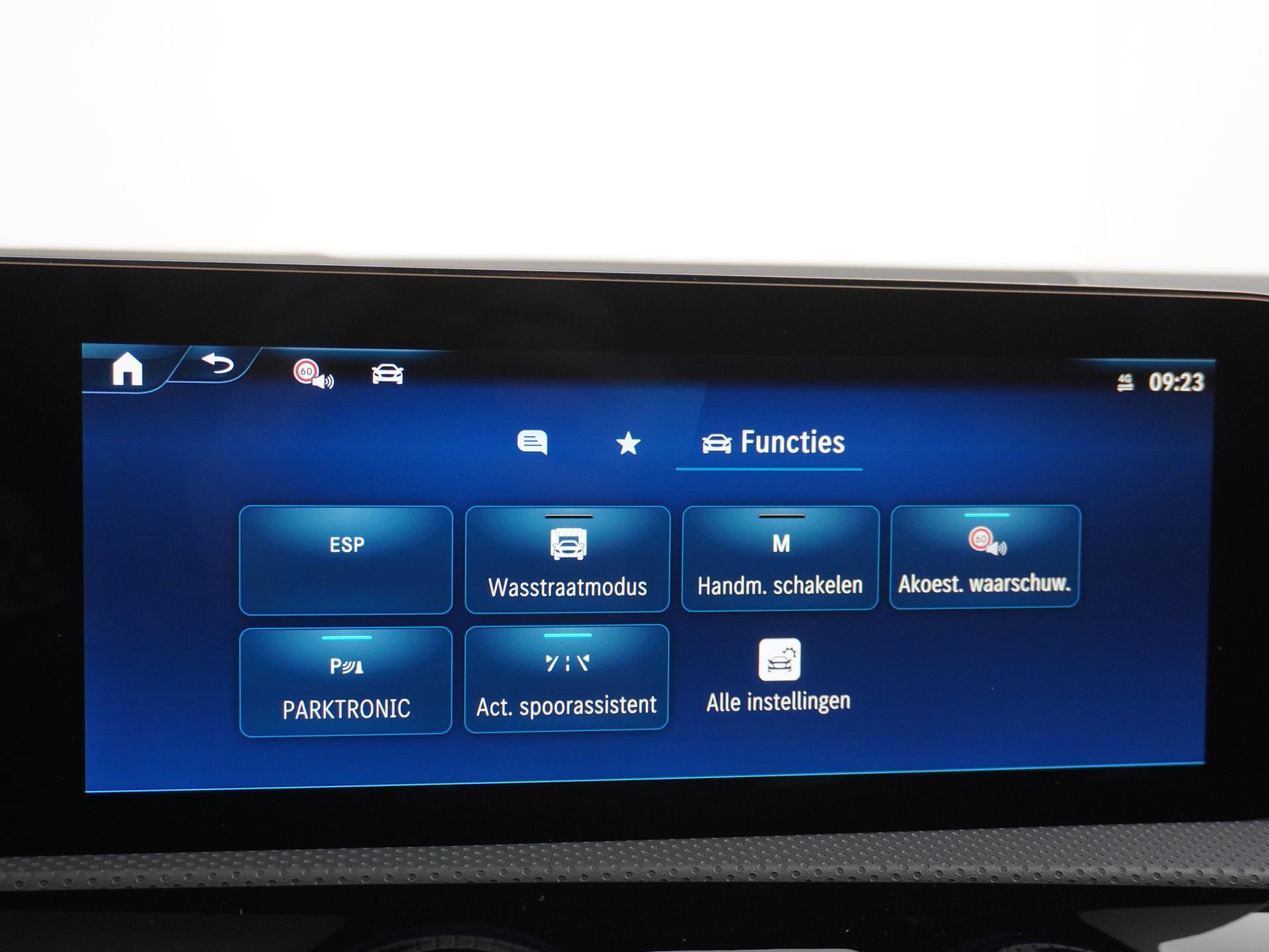 Mercedes-Benz CLA-Klasse Shooting Brake 180 Star Edition AMG Line 47