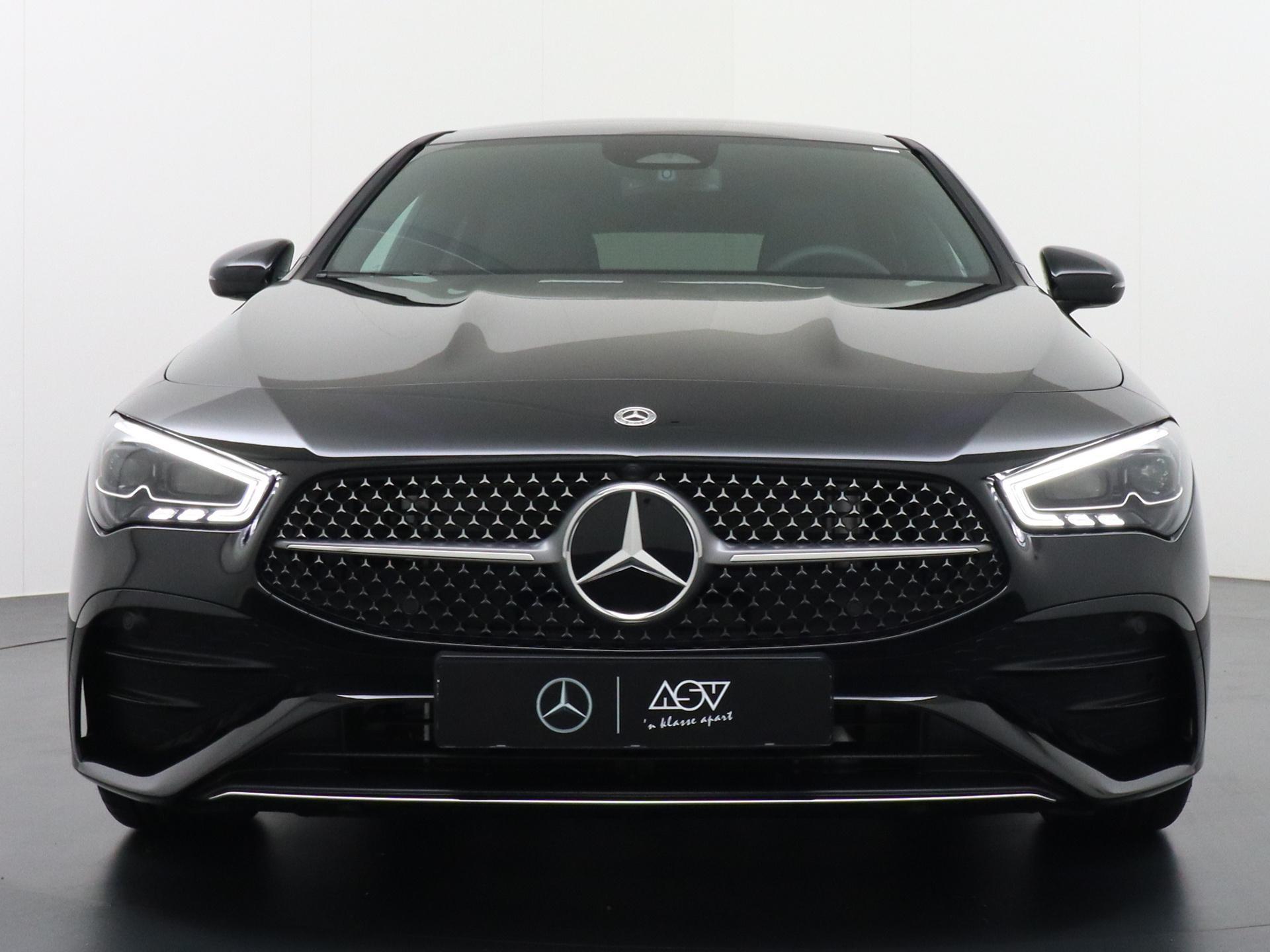 Mercedes-Benz CLA-Klasse Shooting Brake 180 Star Edition AMG Line 13