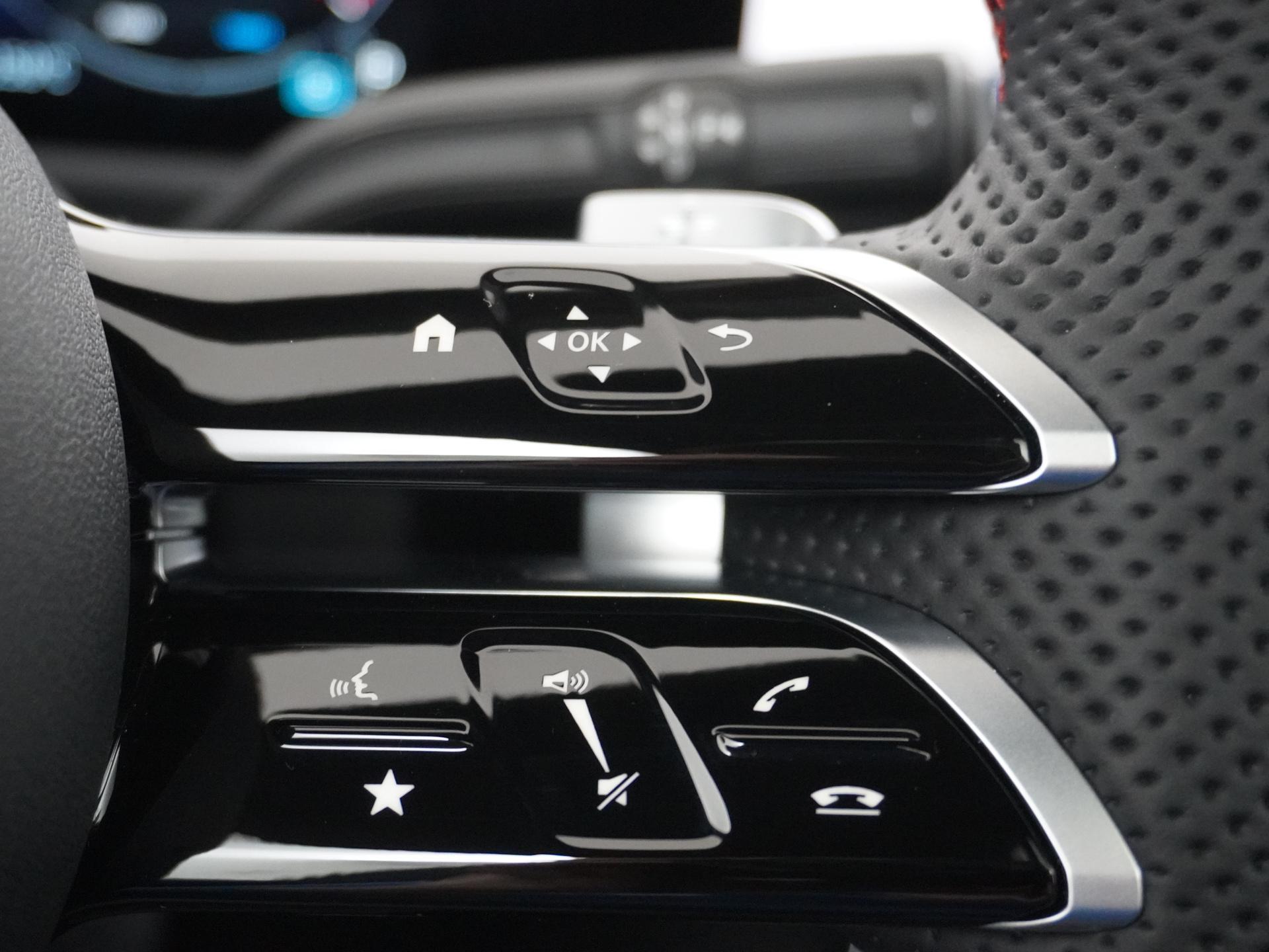 Mercedes-Benz CLA-Klasse Shooting Brake 180 Star Edition AMG Line 34