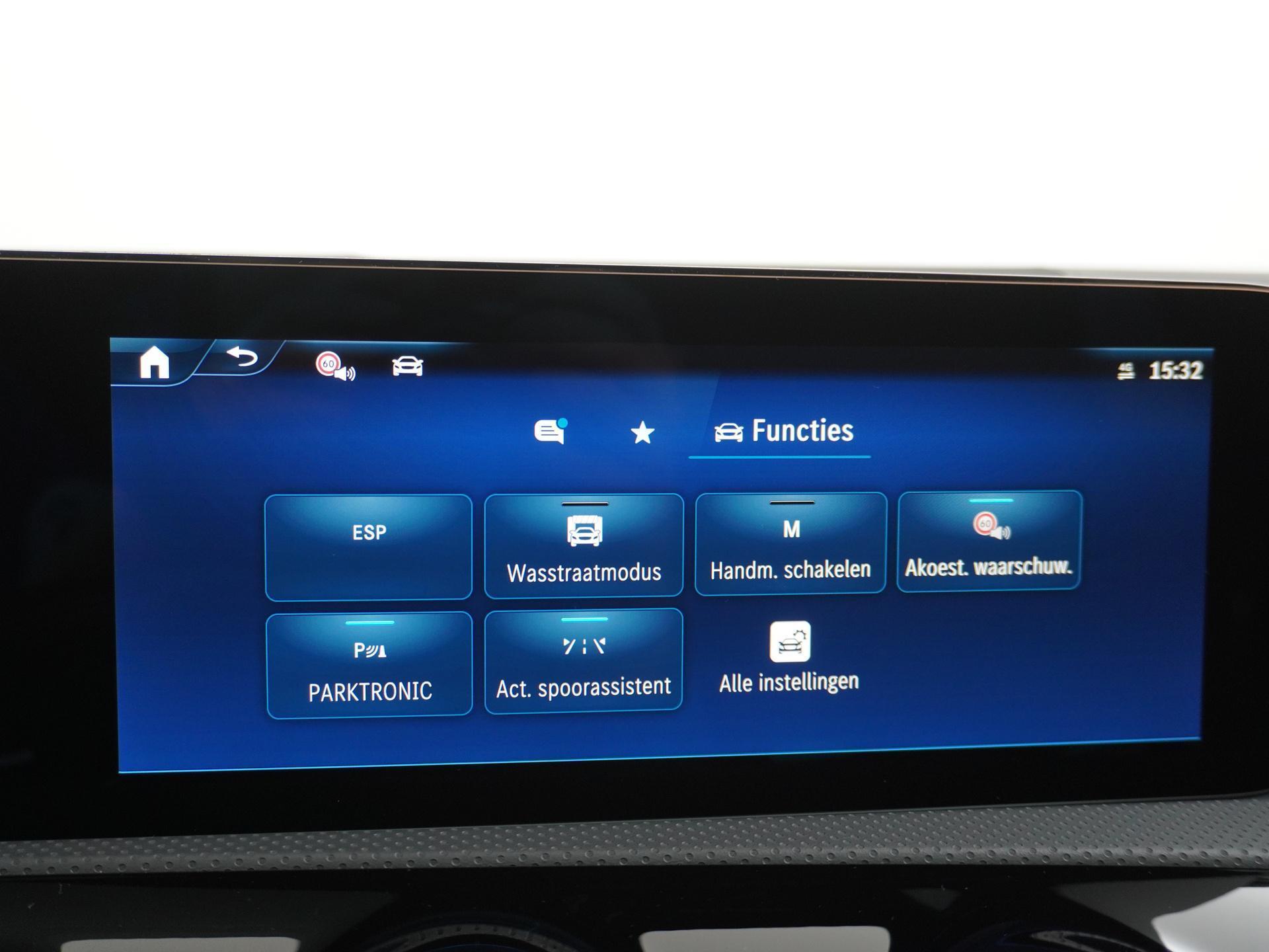 Mercedes-Benz CLA-Klasse Shooting Brake 180 Star Edition AMG Line 47