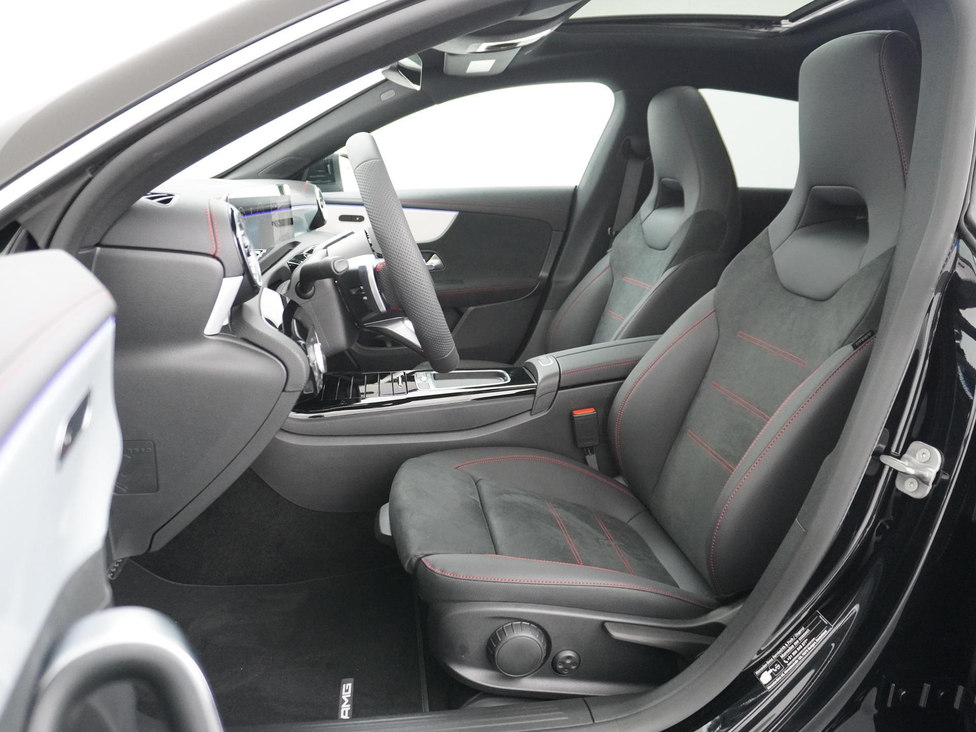 Mercedes-Benz CLA-Klasse Shooting Brake 180 Star Edition AMG Line 5