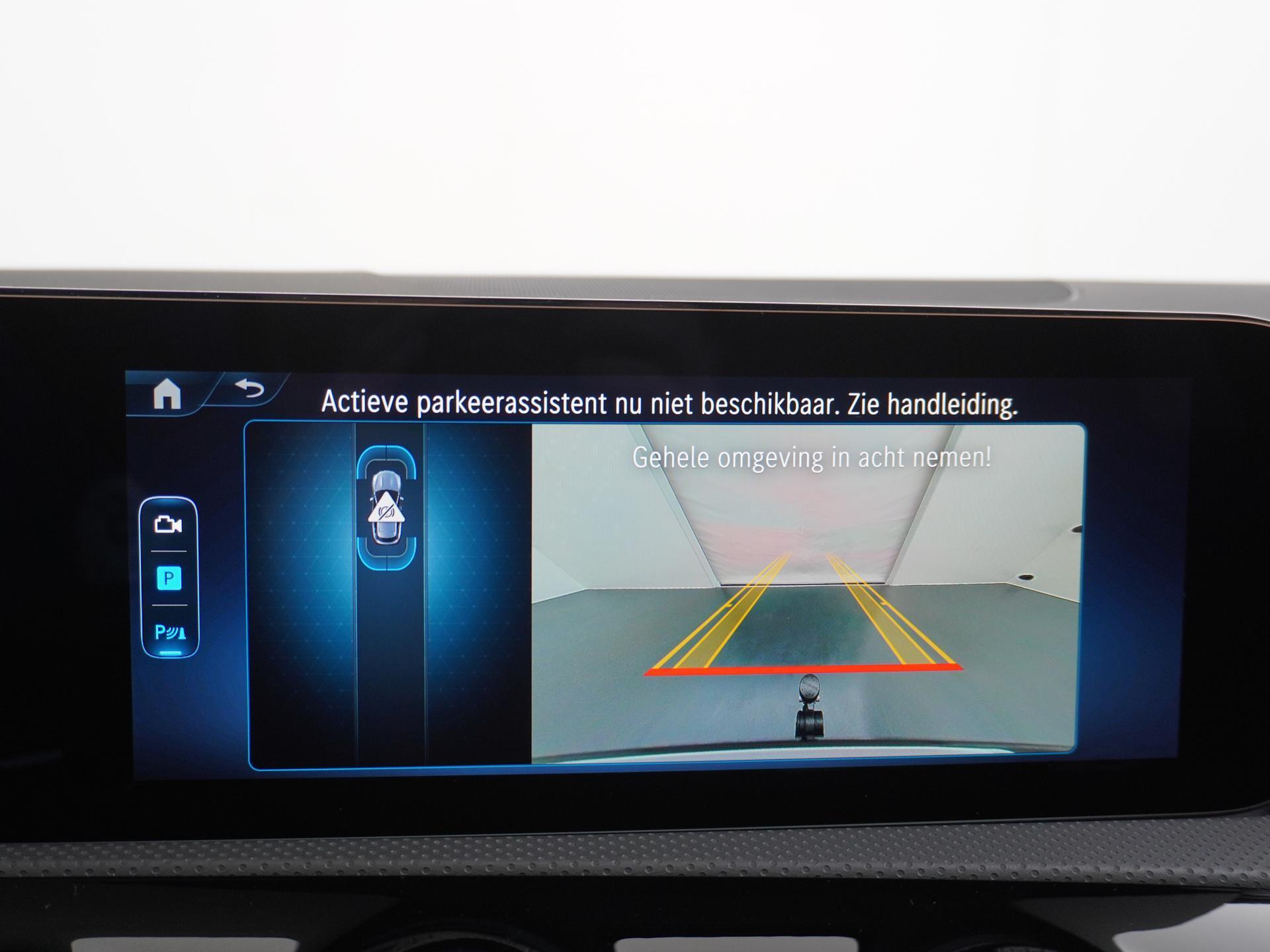 Mercedes-Benz CLA-Klasse Shooting Brake 180 Star Edition AMG Line 50