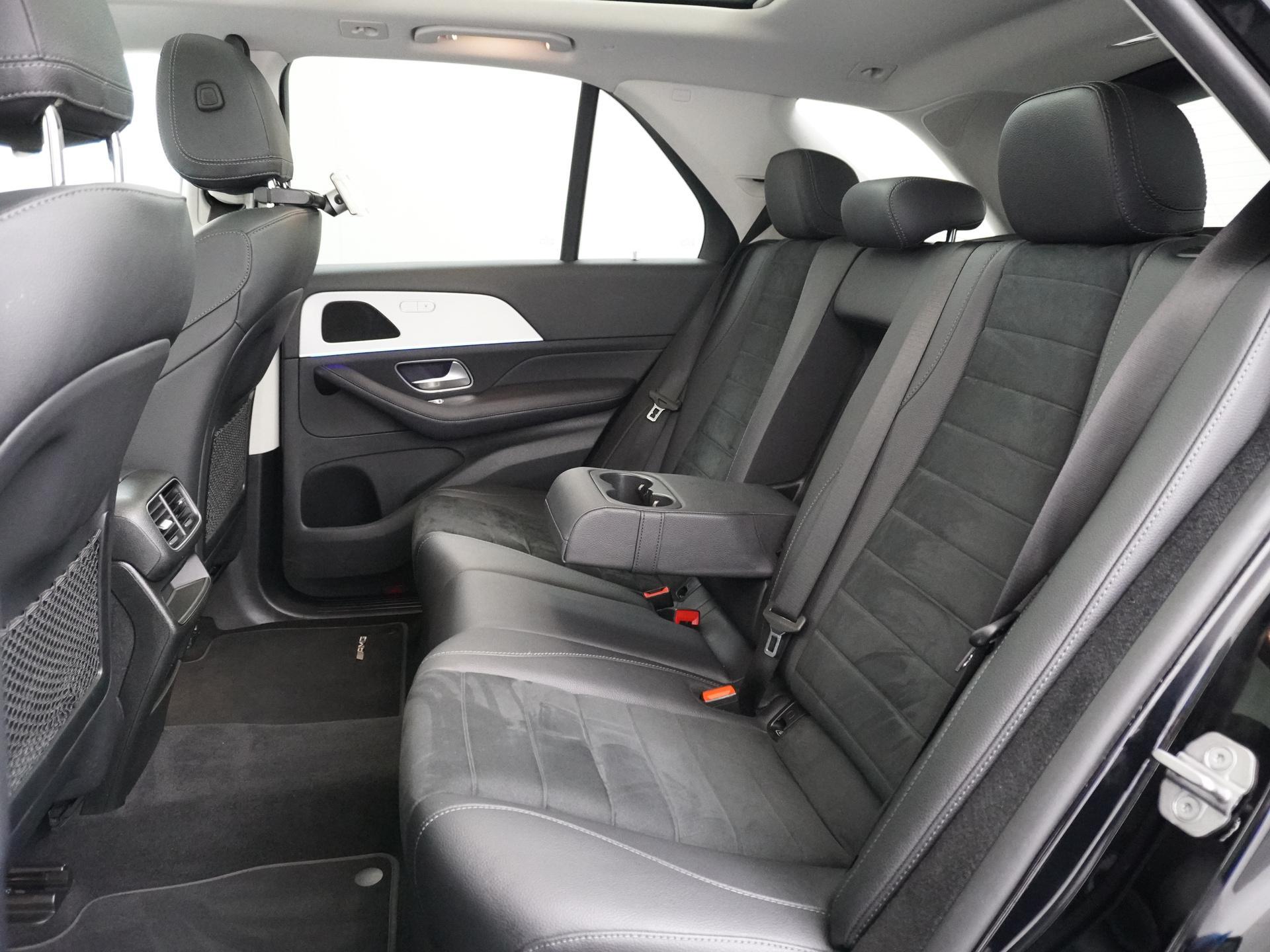 Mercedes-Benz GLE 350 e 4MATIC AMG 26