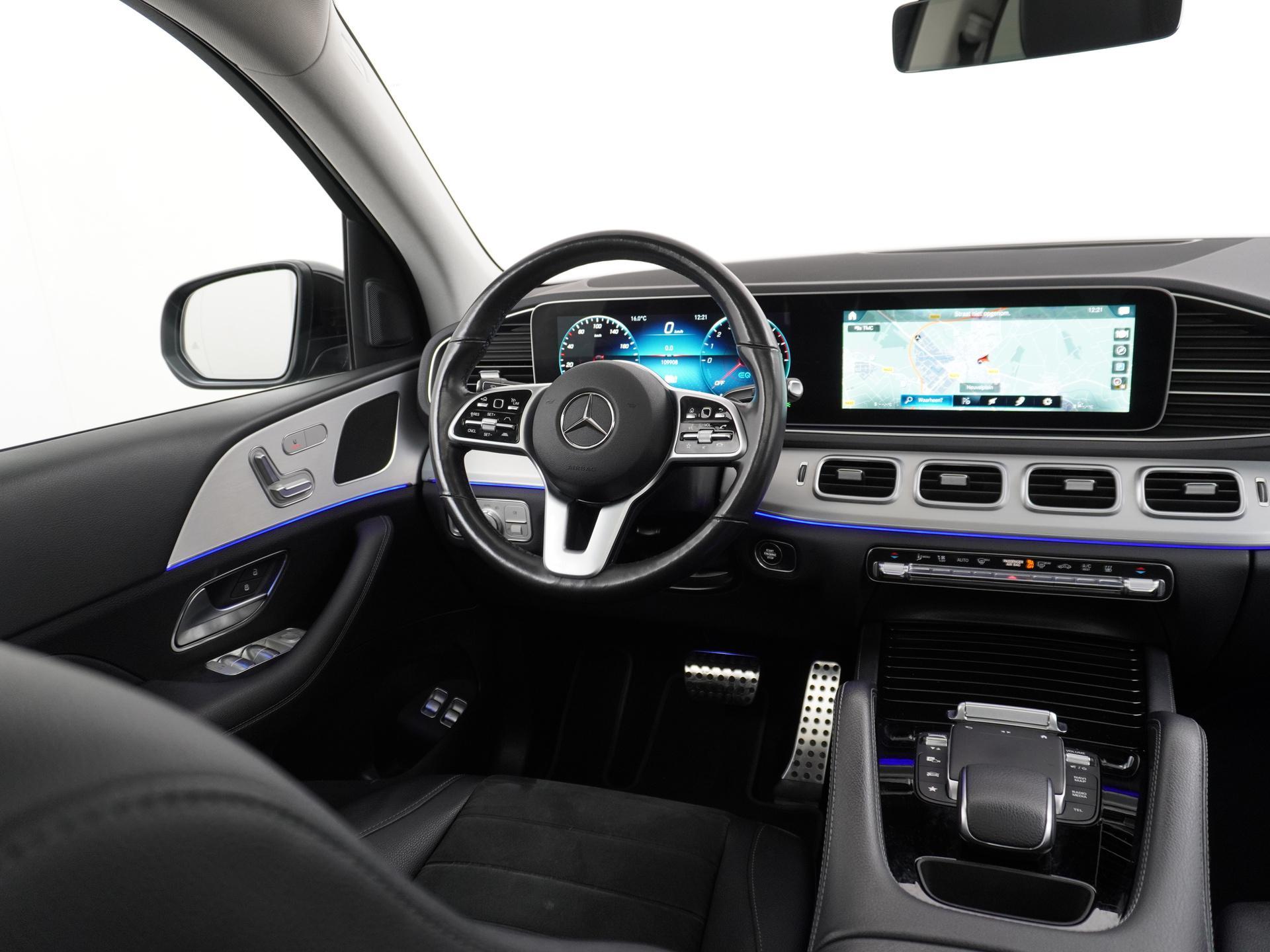 Mercedes-Benz GLE 350 e 4MATIC AMG 28