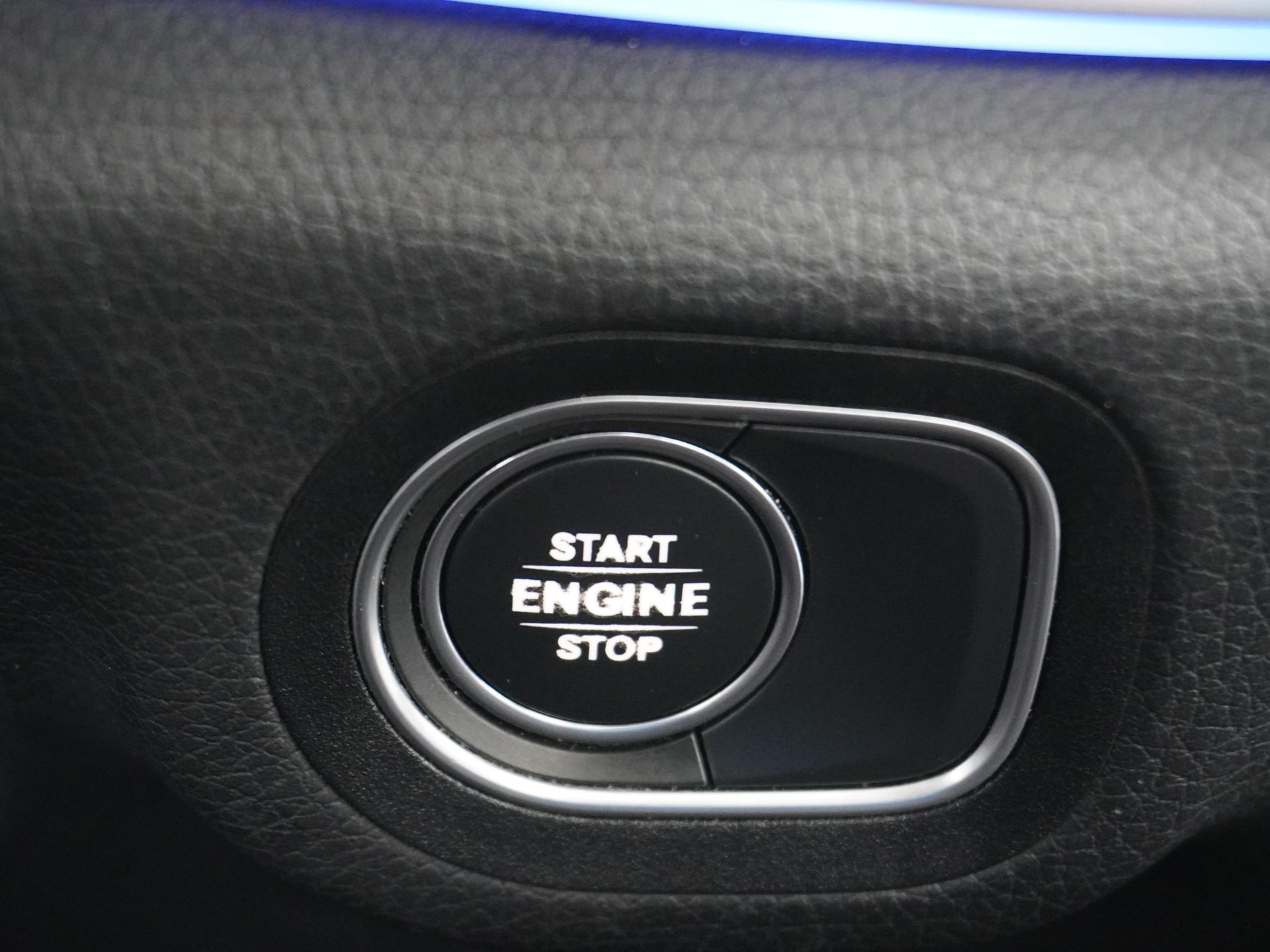 Mercedes-Benz GLE 350 e 4MATIC AMG 33