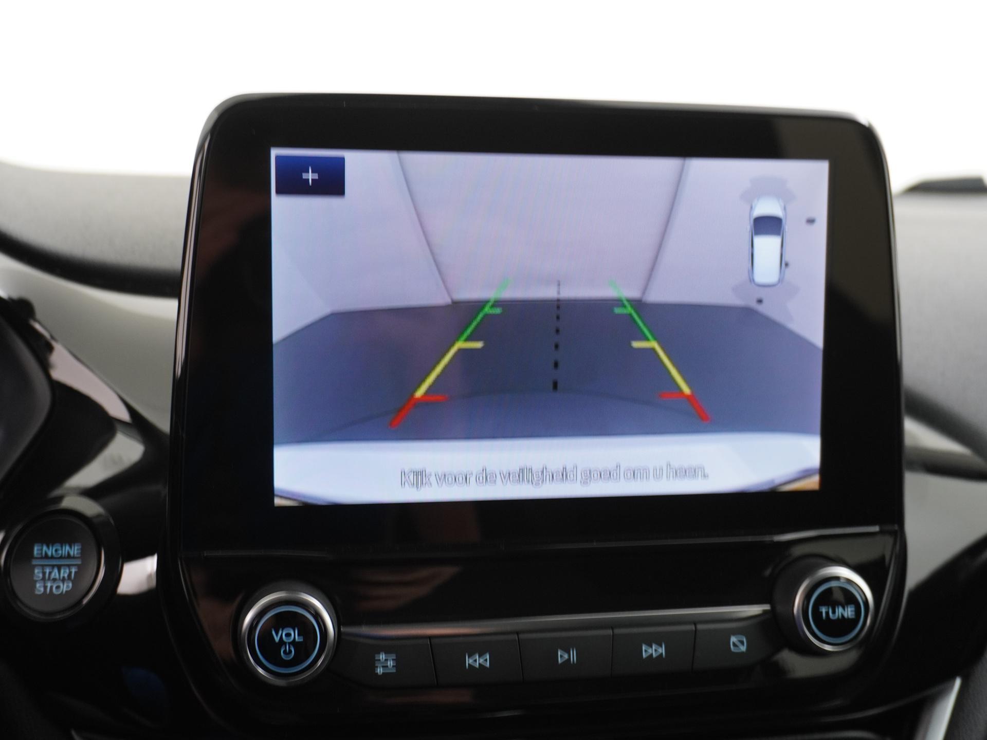 Ford Fiesta 1.0 EcoBoost Hybrid Titanium X 10