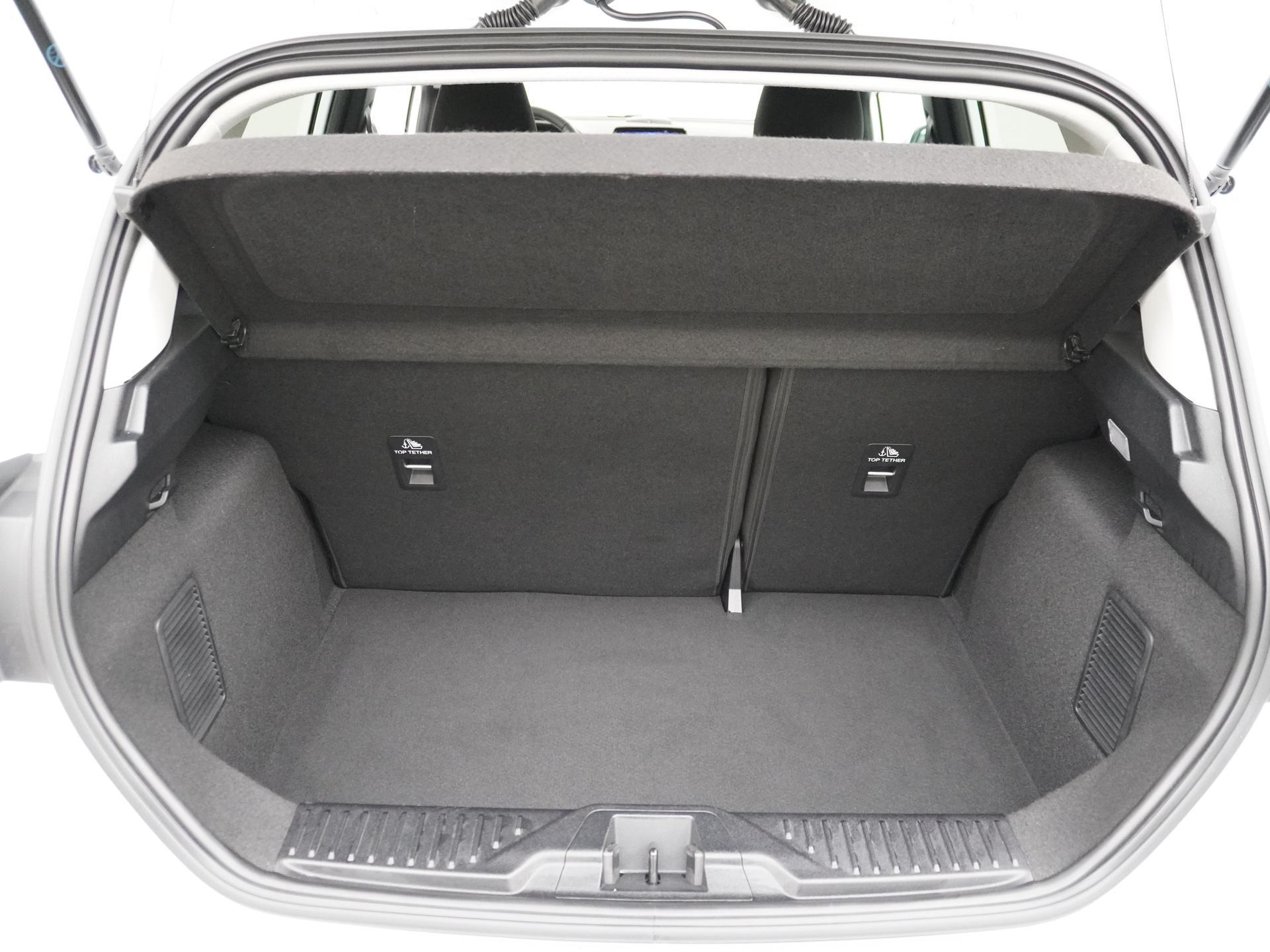 Ford Fiesta 1.0 EcoBoost Hybrid Titanium X 17