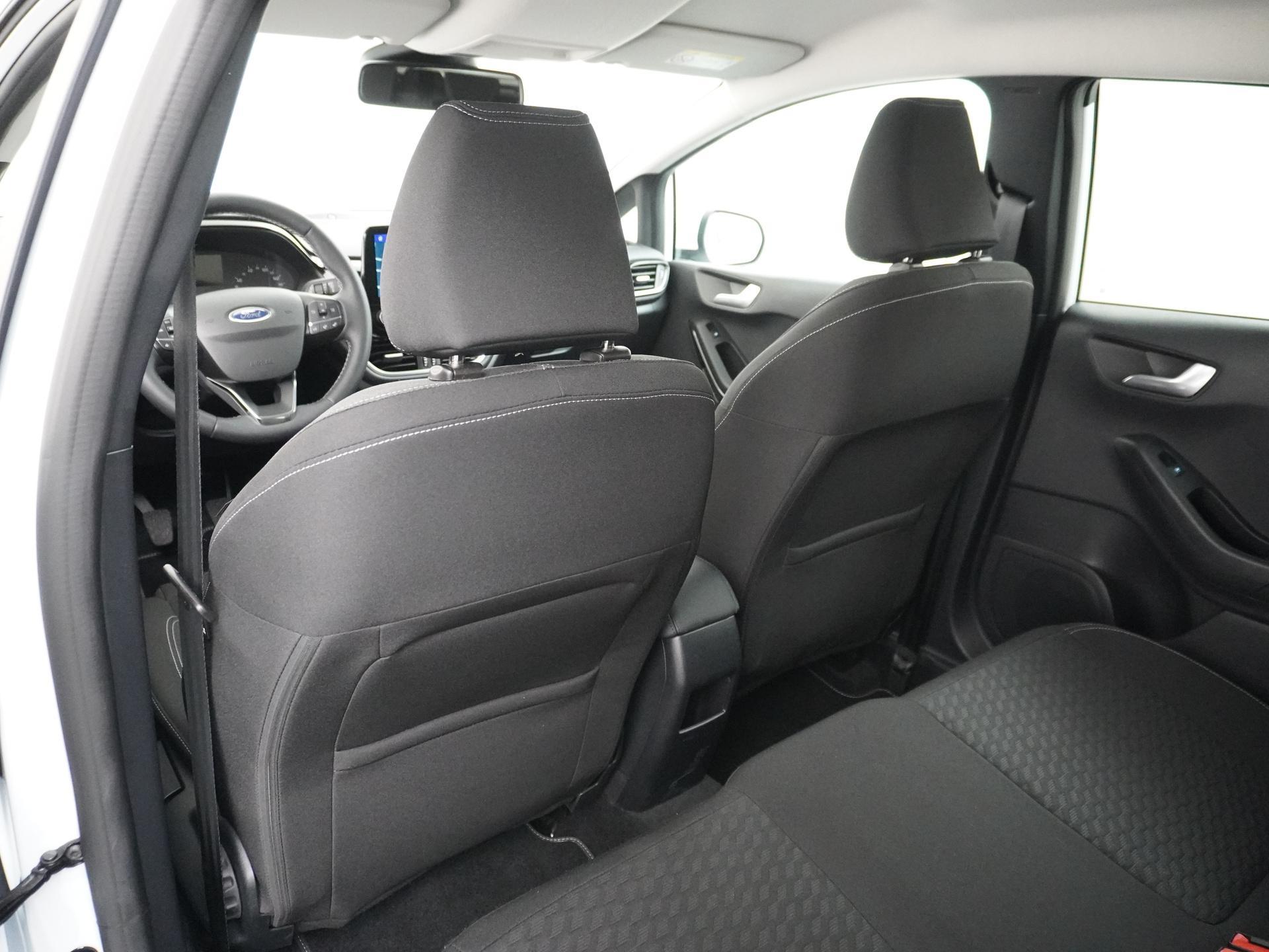 Ford Fiesta 1.0 EcoBoost Hybrid Titanium X 20