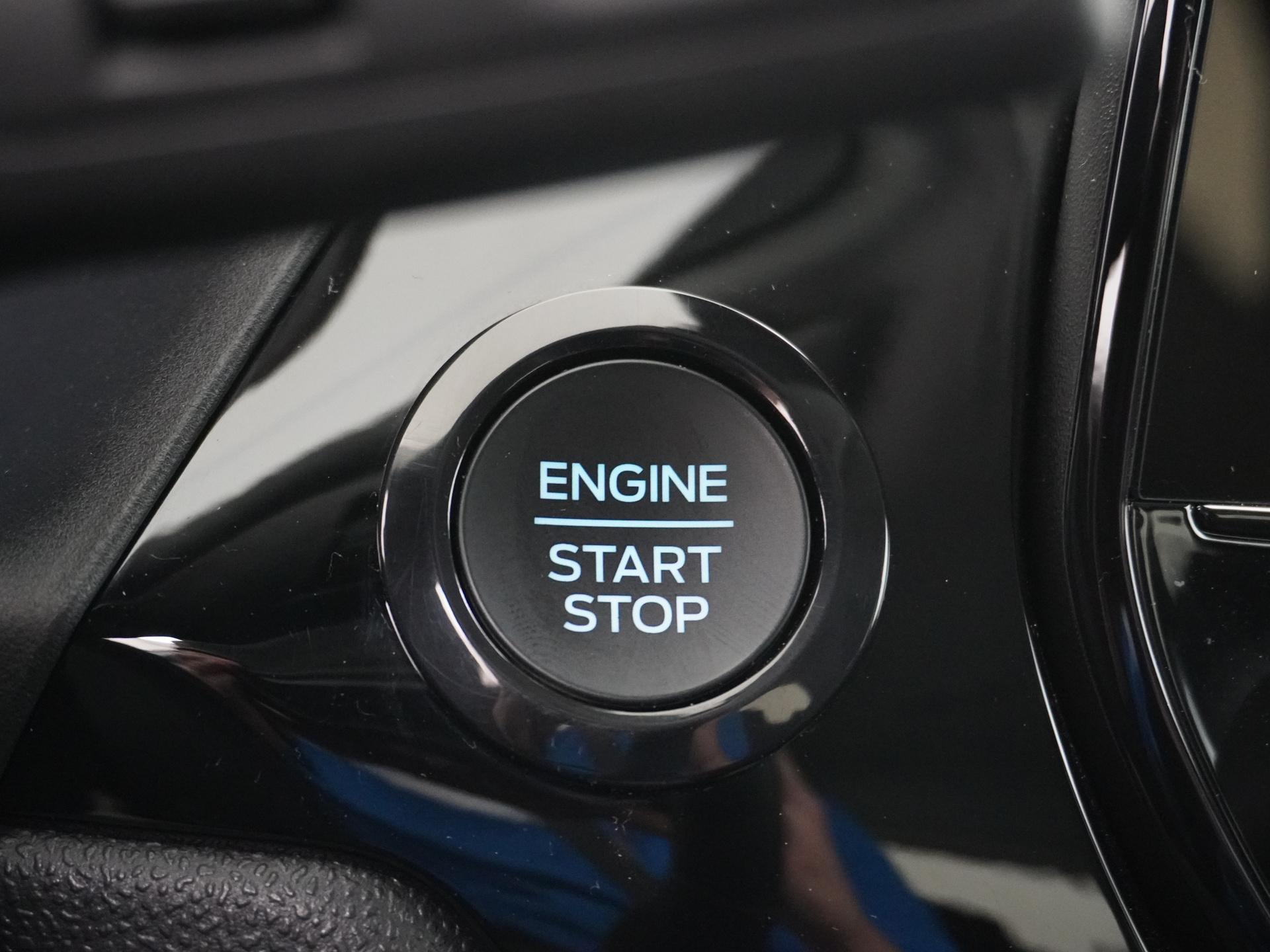 Ford Fiesta 1.0 EcoBoost Hybrid Titanium X 28