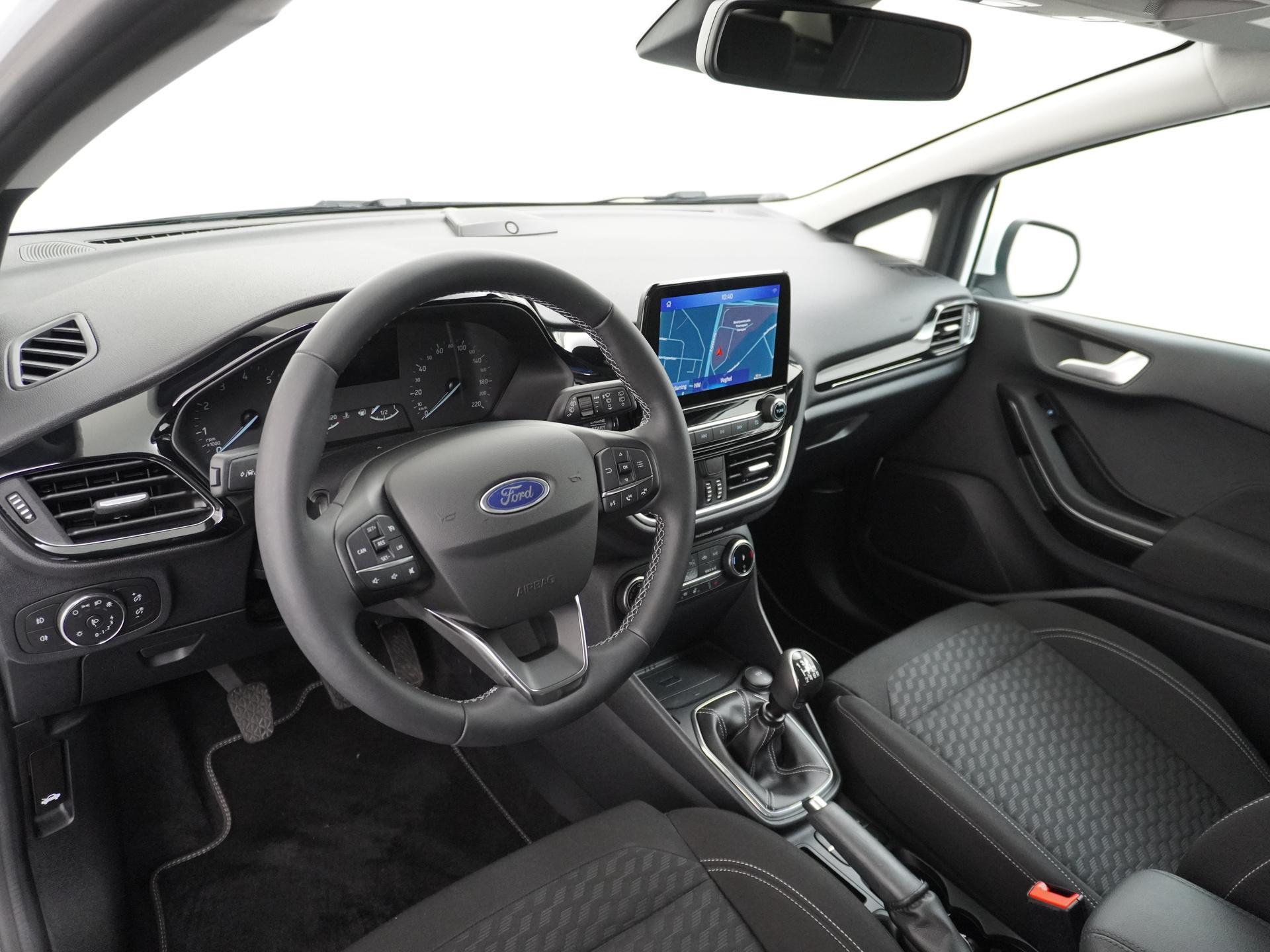 Ford Fiesta 1.0 EcoBoost Hybrid Titanium X 7