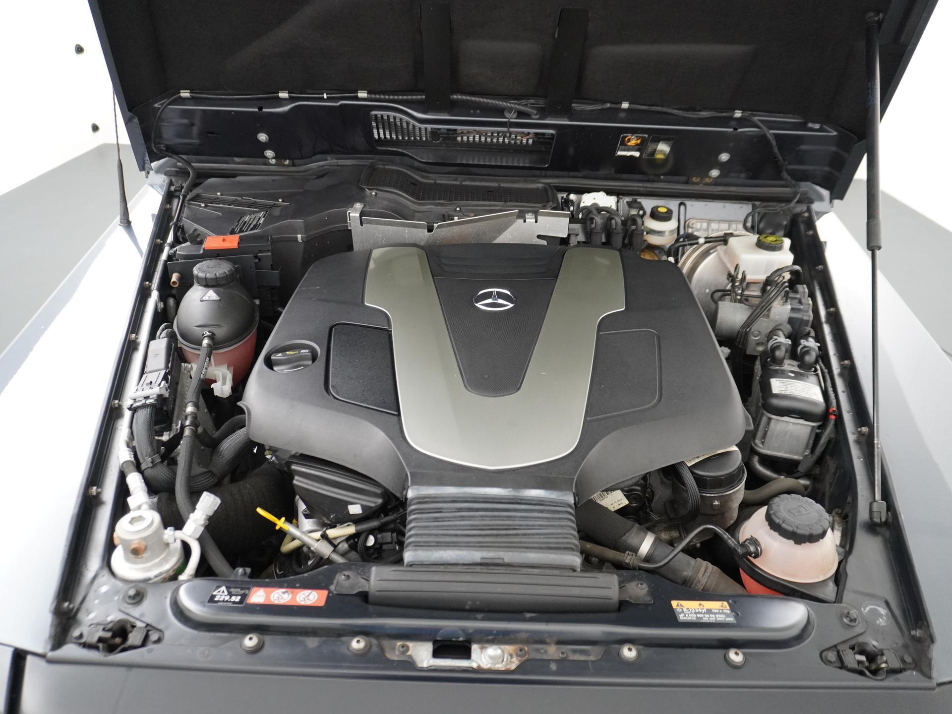 Mercedes-Benz G-Klasse 350 d Professional 18