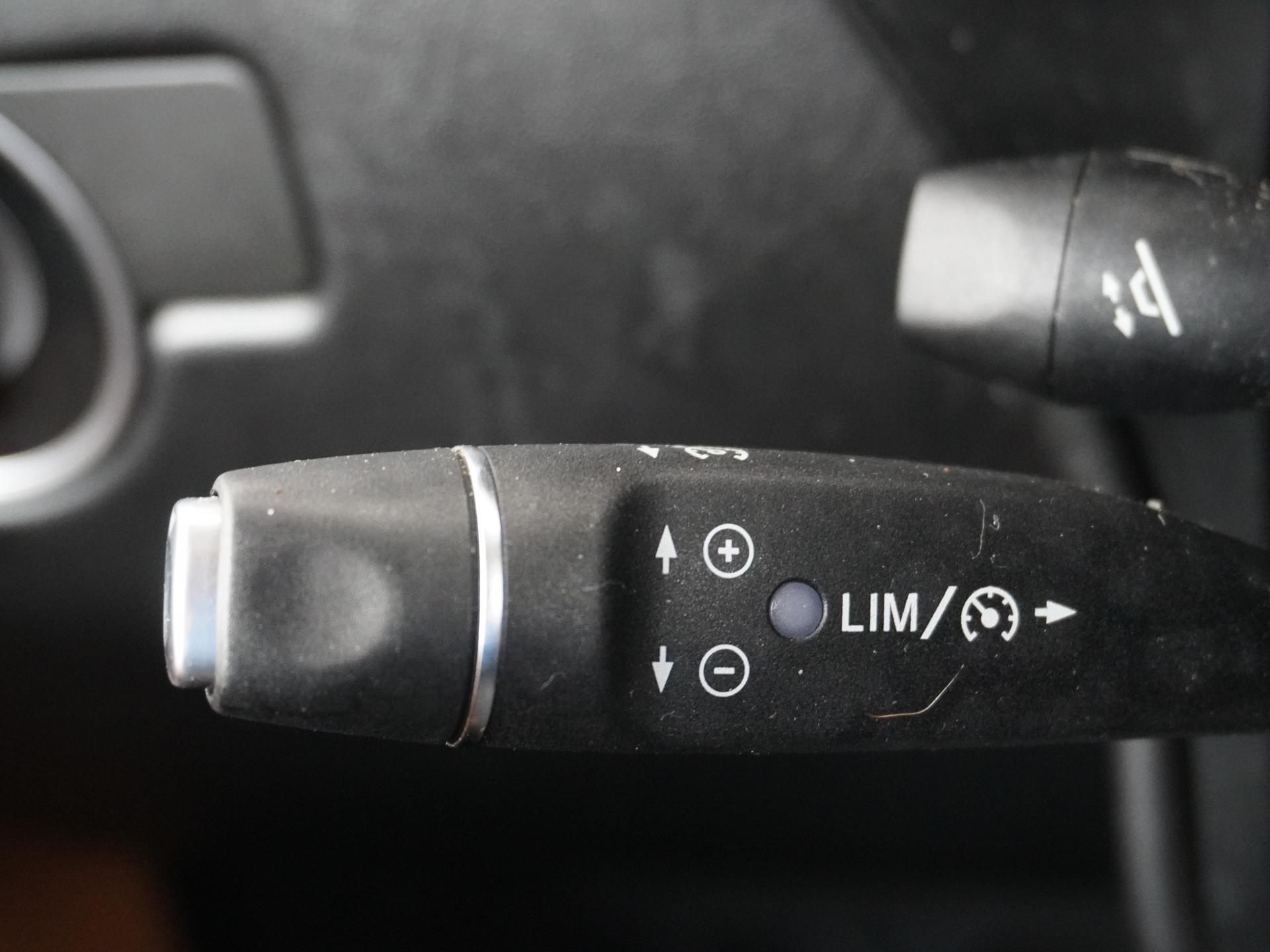 Mercedes-Benz G-Klasse 350 d Professional 28