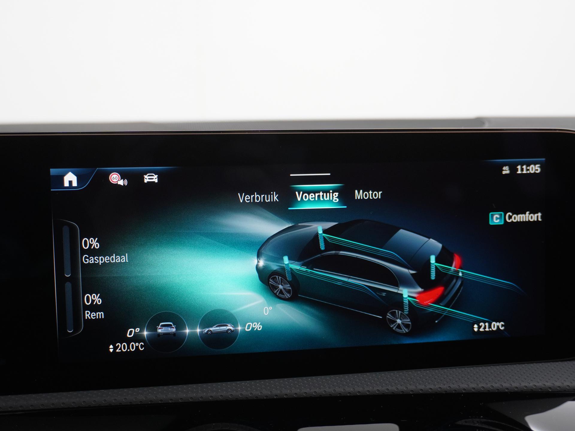 Mercedes-Benz A-Klasse 180 Star Edition AMG Line 41