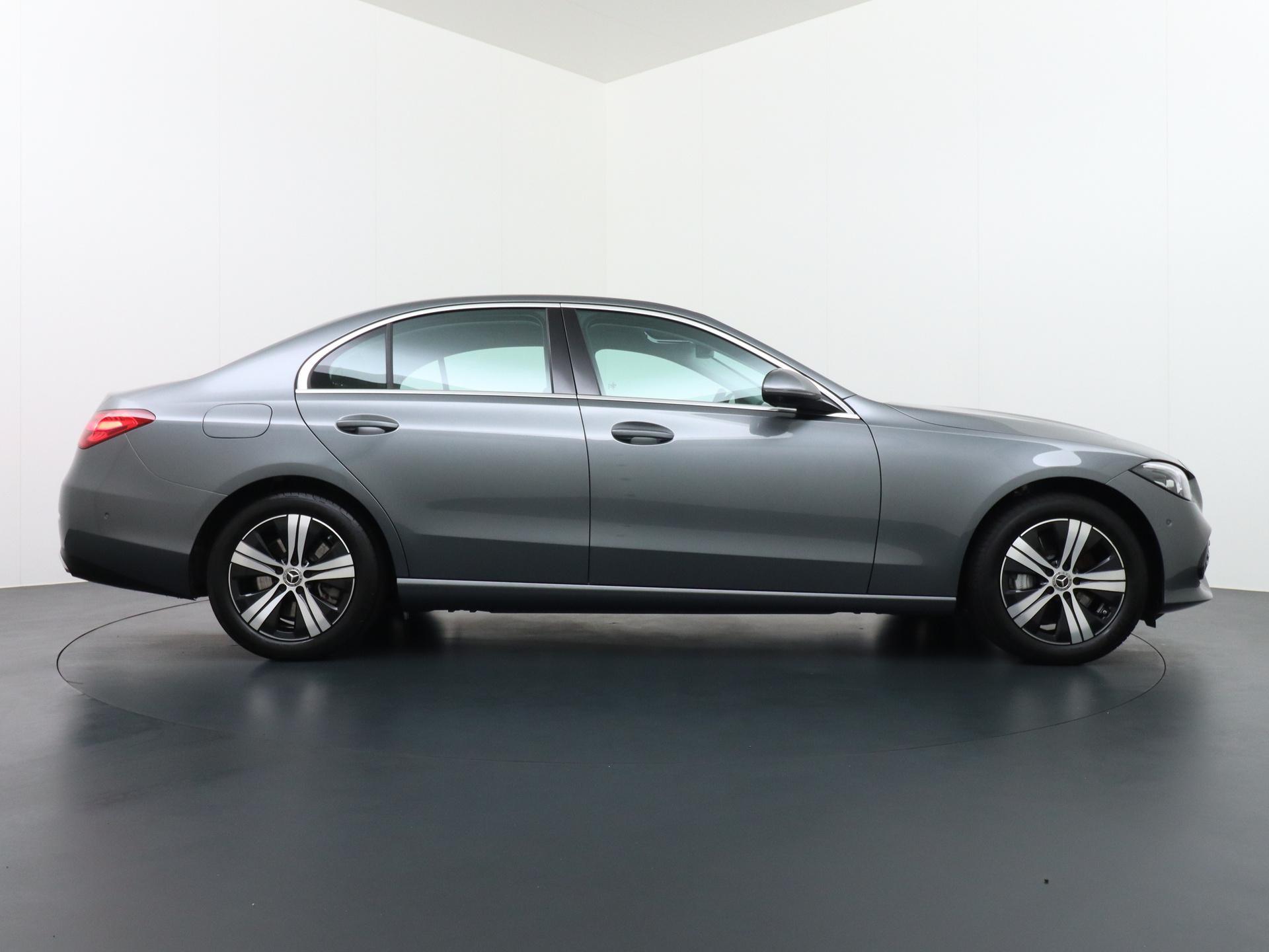 Mercedes-Benz C-Klasse 300 e Business Line Limited 5