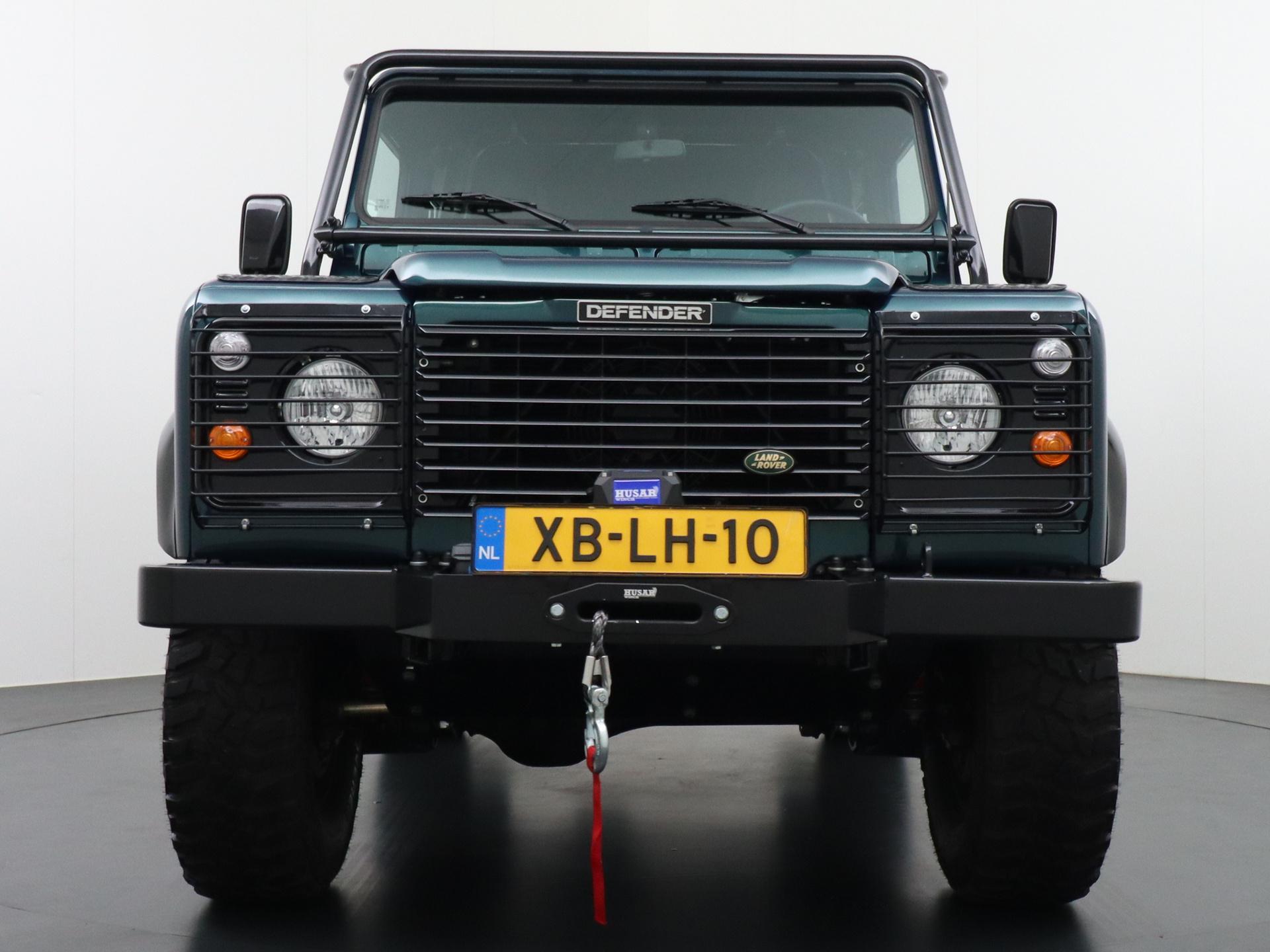 Land Rover Defender 3.9 90 Anniversary 50