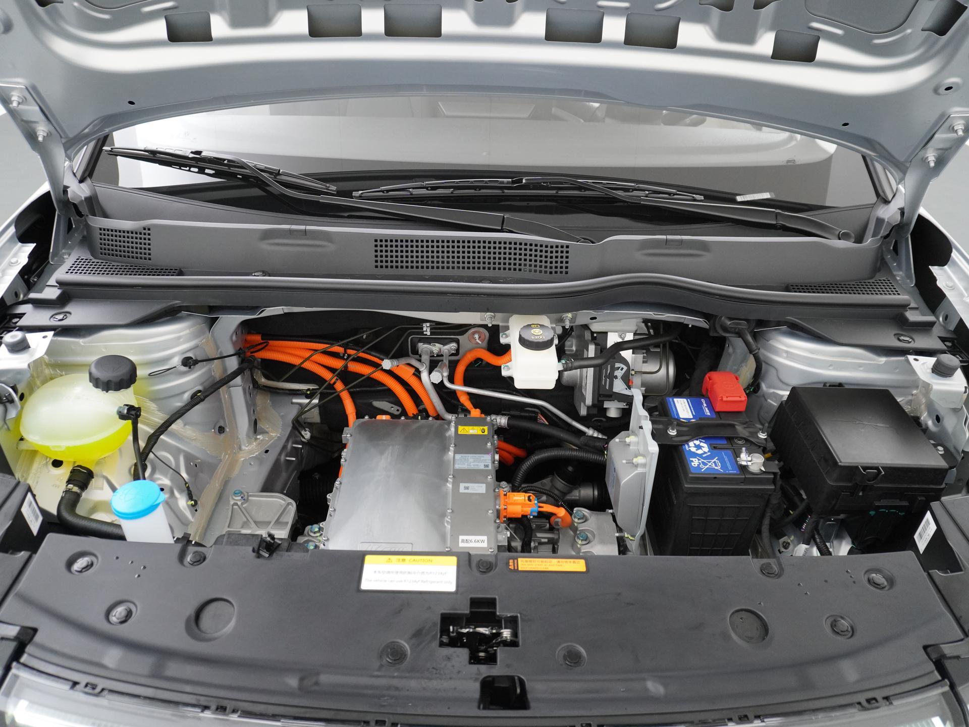 Dongfeng Box Premium Edition 42 kWh 15