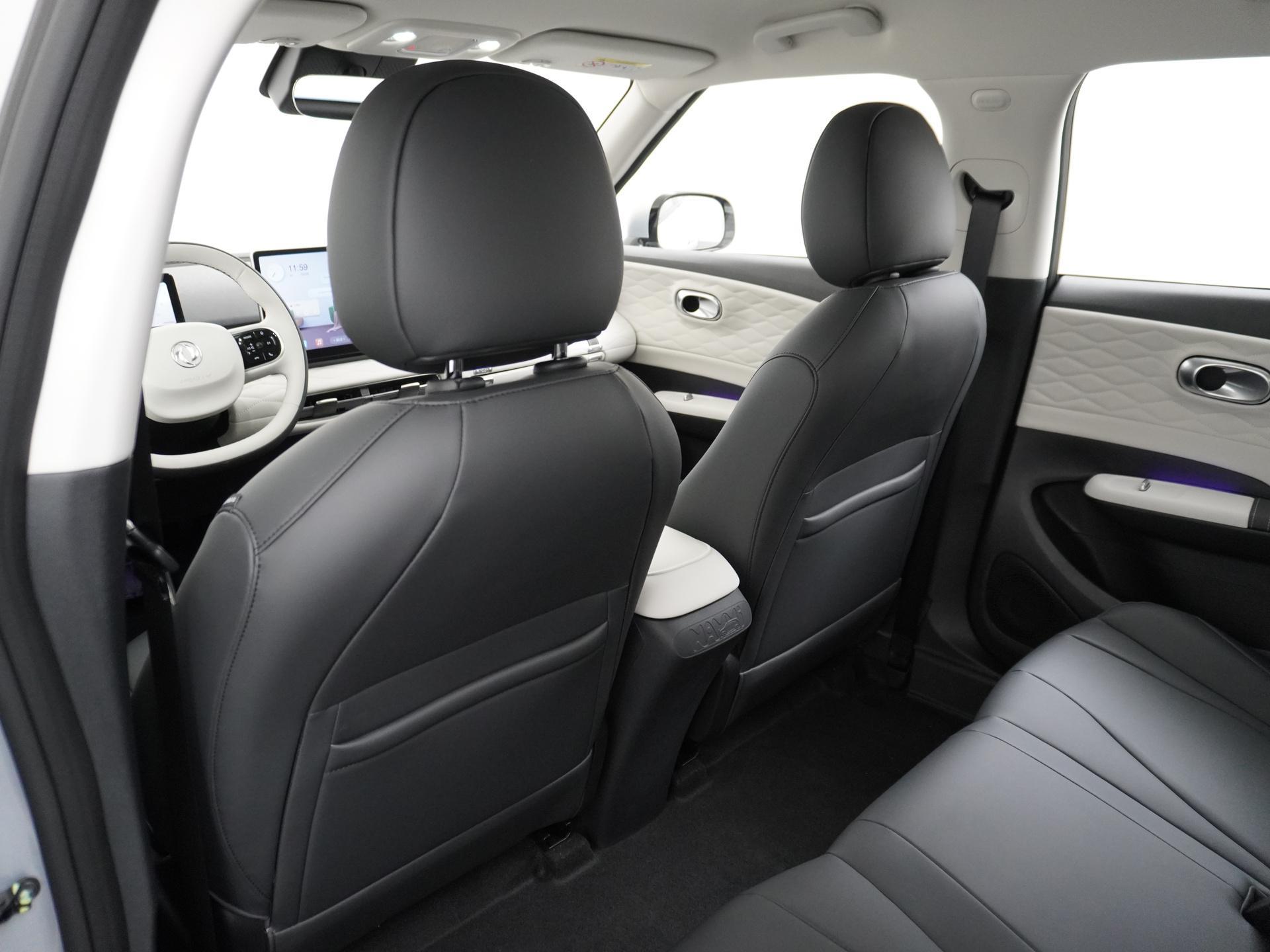 Dongfeng Box Premium Edition 42 kWh 19