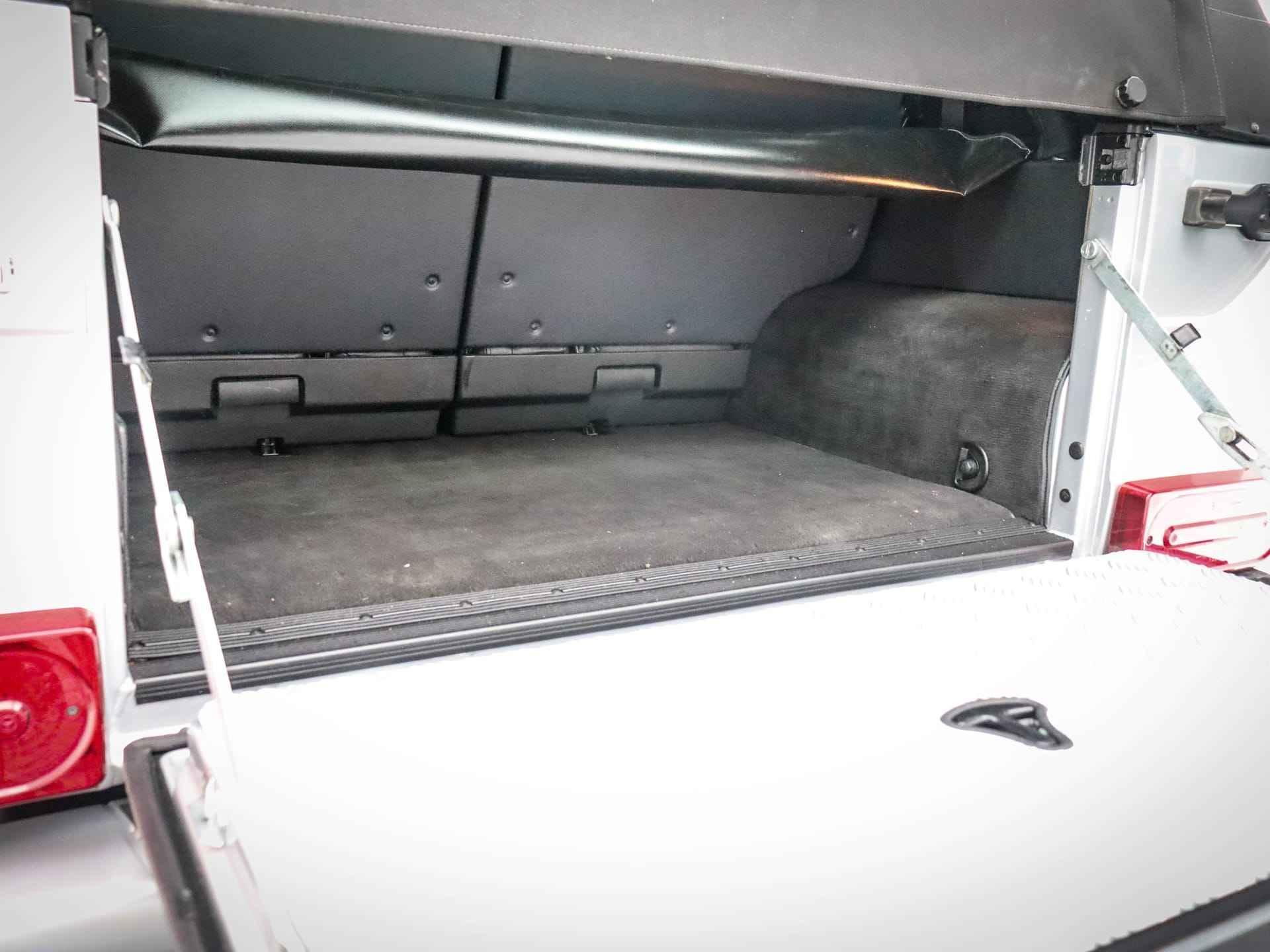 Mercedes-Benz G-Klasse 500 Cabrio 23