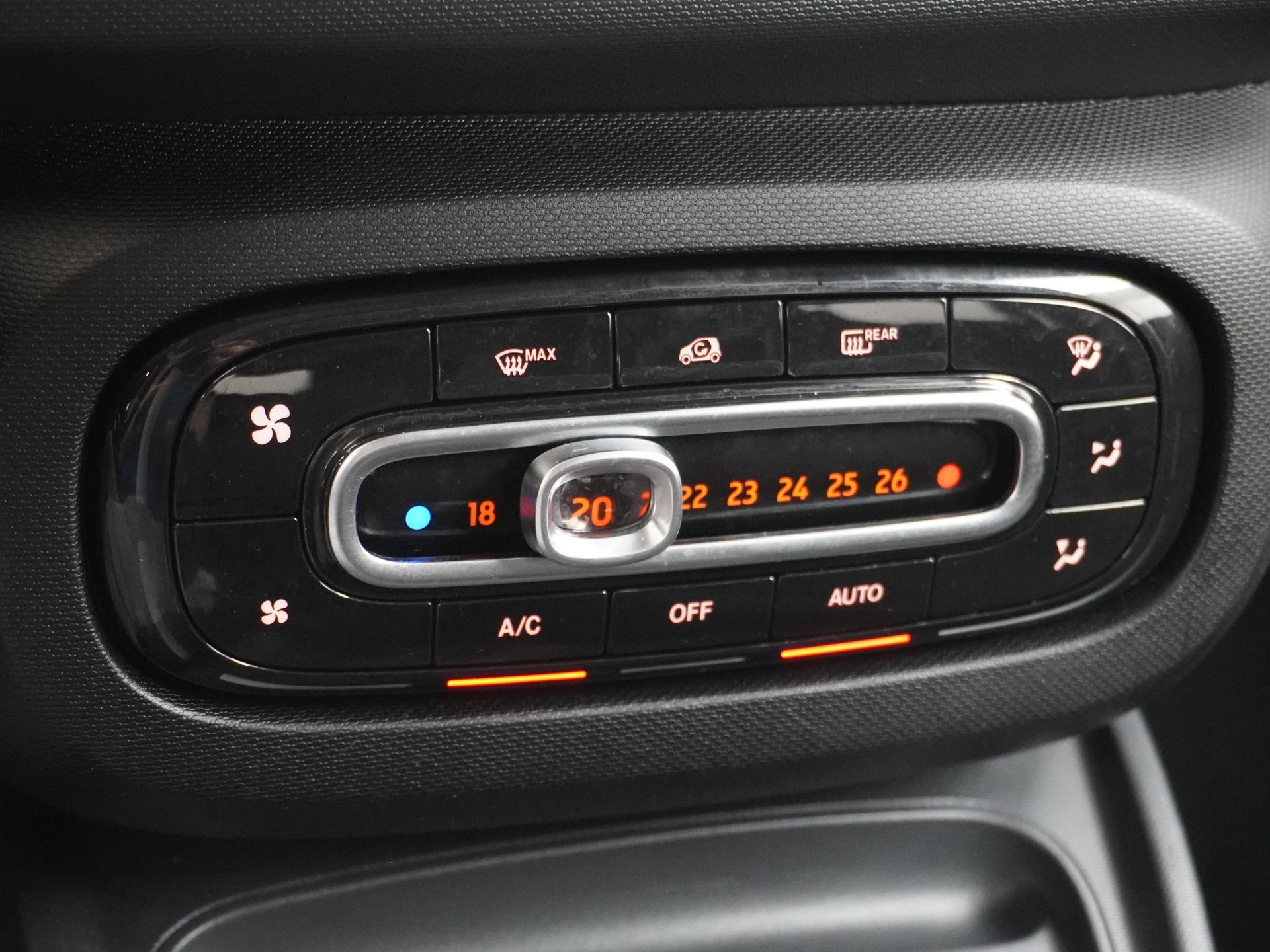 Smart Forfour 1.0 Business Solution 23