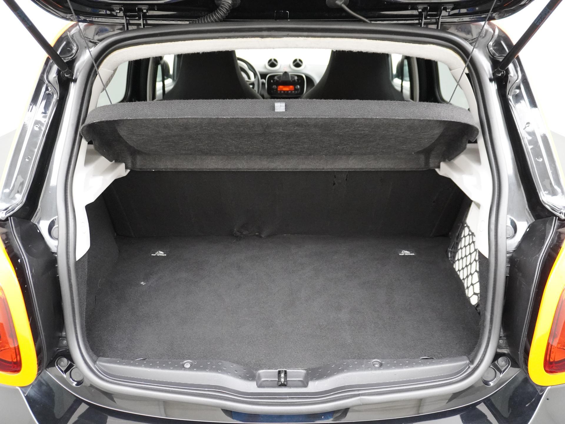 Smart Forfour 1.0 Business Solution 6