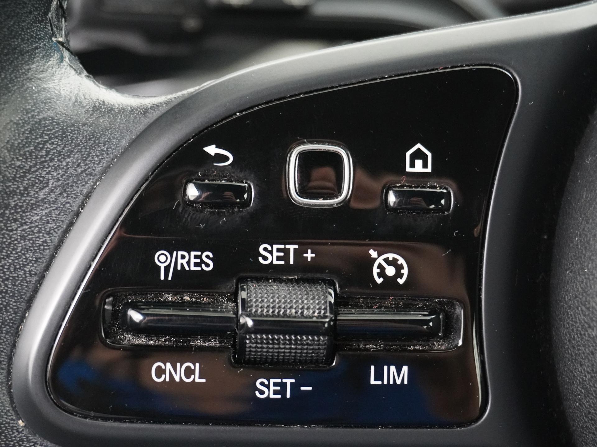 Mercedes-Benz A-Klasse 160 Business Solution Plus 22