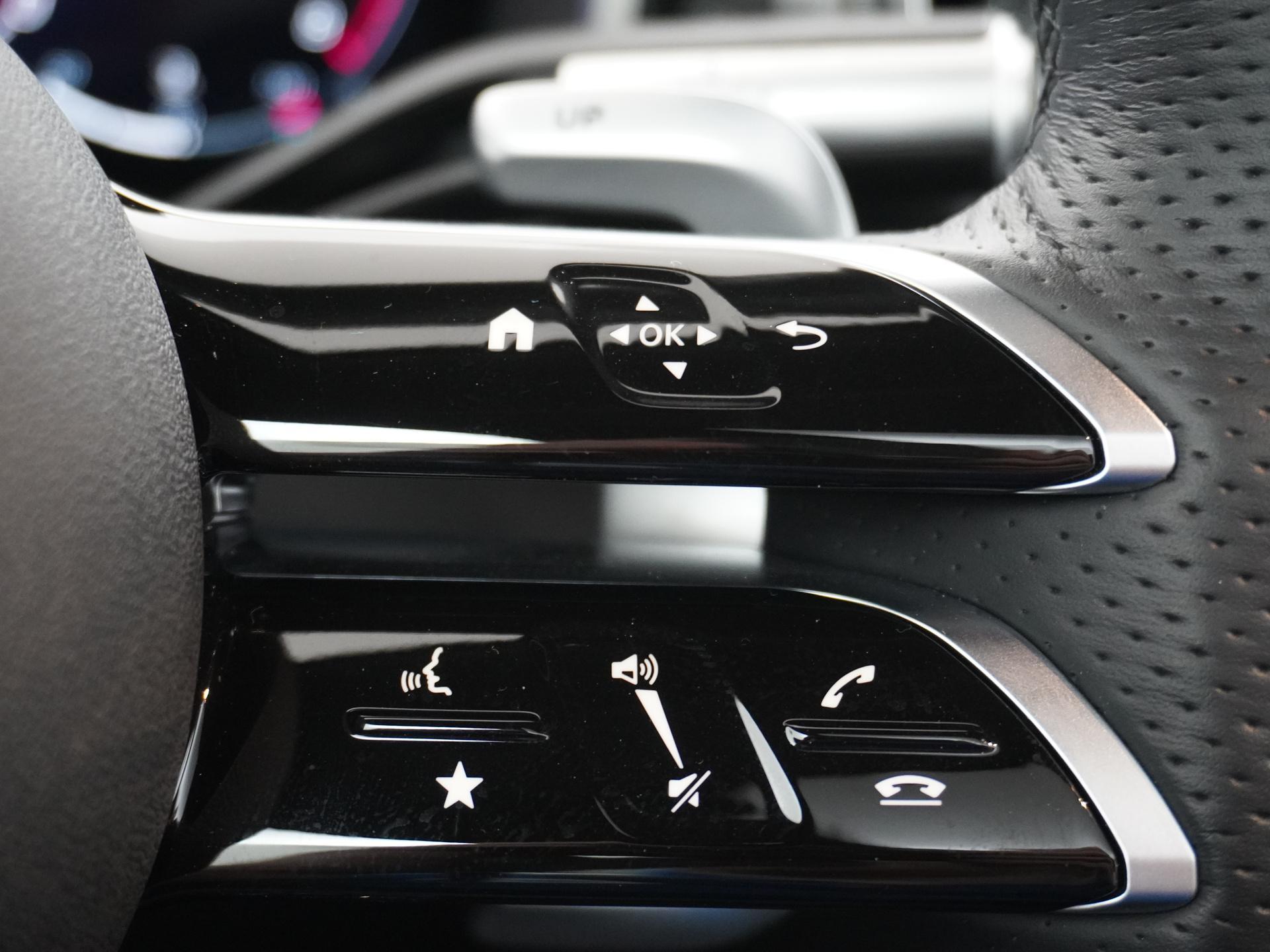 Mercedes-Benz AMG GT AMG 63 4MATIC+ 36