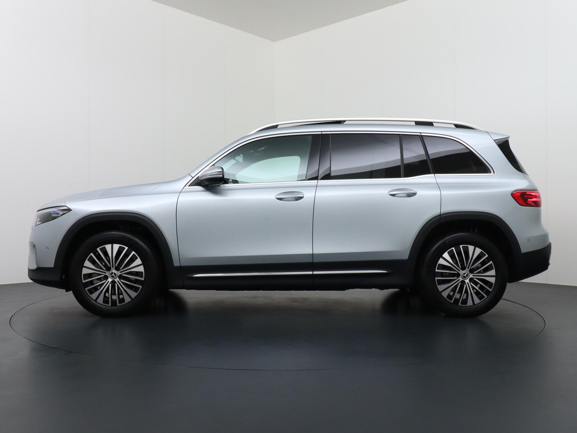 Mercedes-Benz EQB 250+ Business Line 71 kWh Accu 1