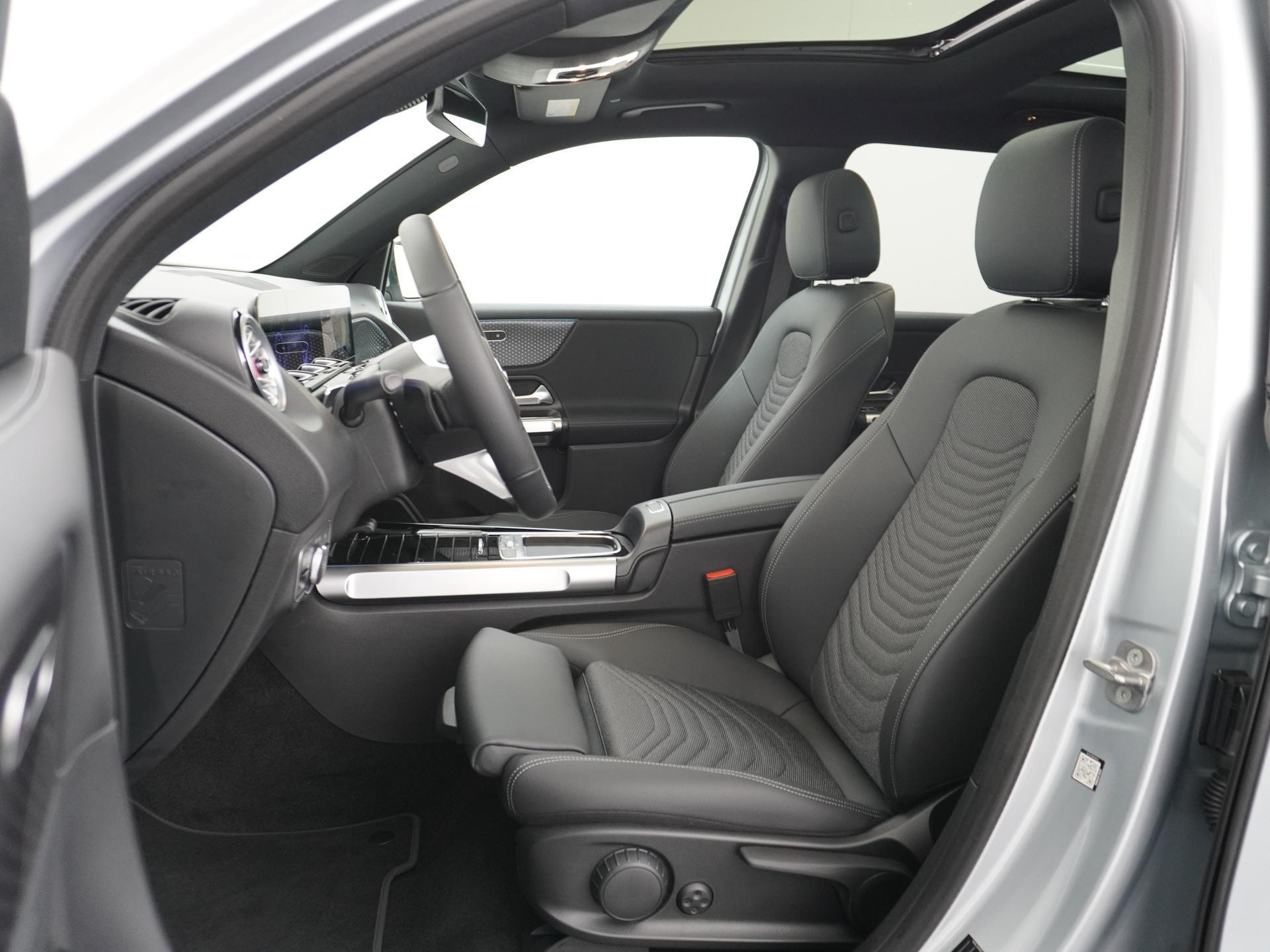 Mercedes-Benz EQB 250+ Business Line 71 kWh Accu 19