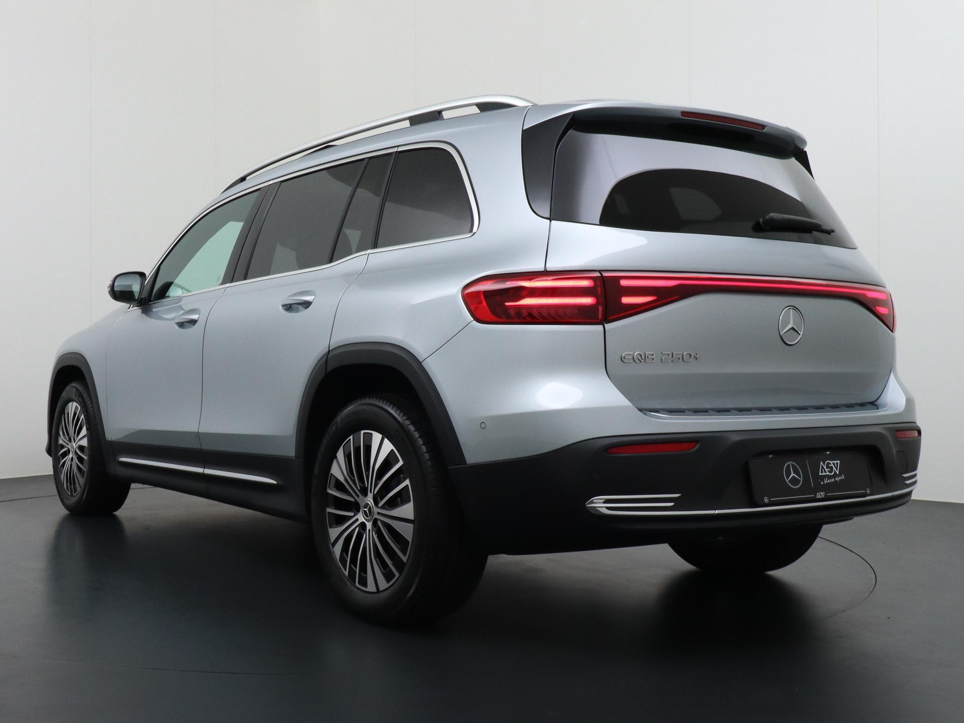 Mercedes-Benz EQB 250+ Business Line 71 kWh Accu 2