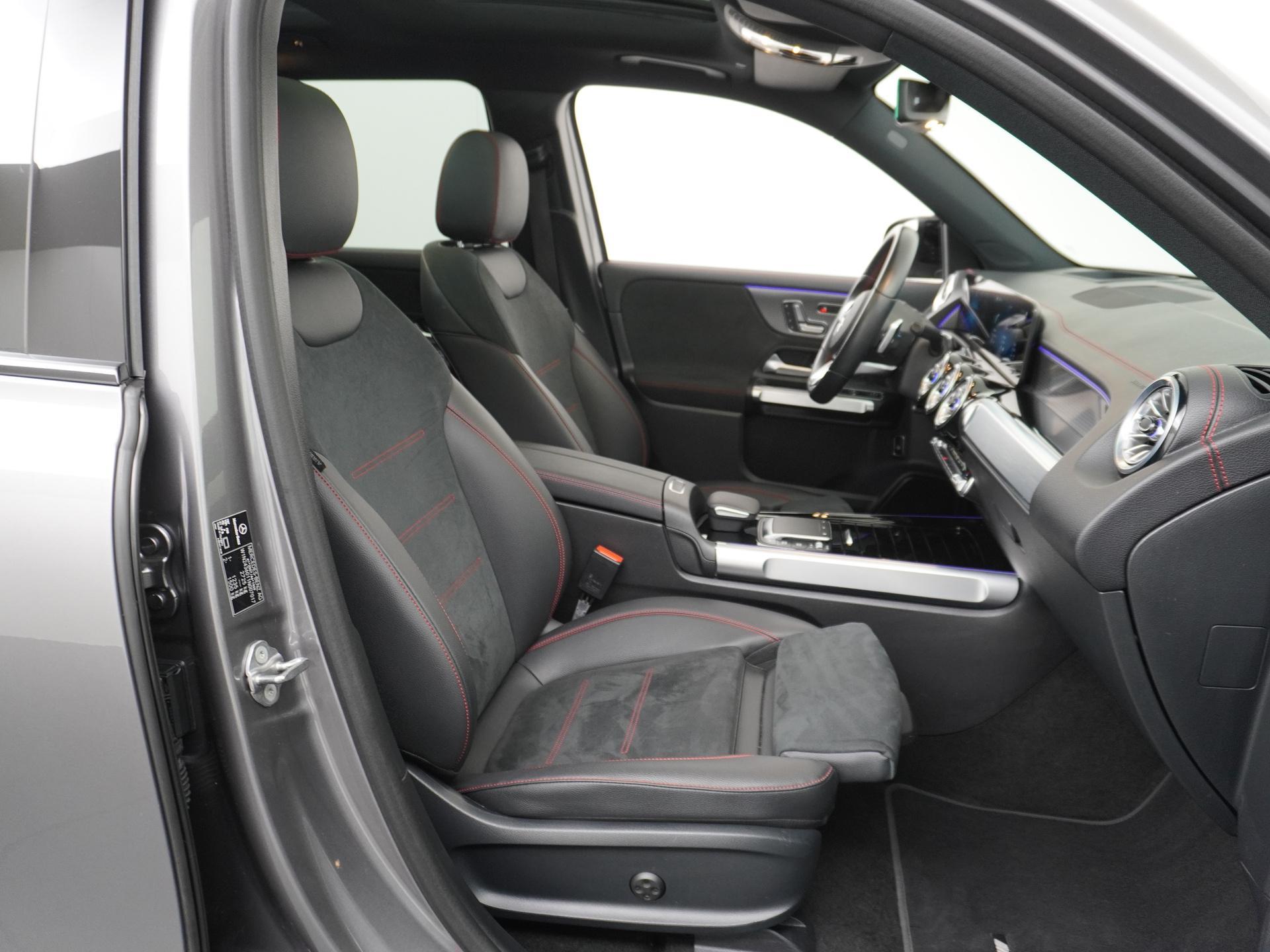 Mercedes-Benz EQB 250 AMG Line 7p. 67 kWh 53