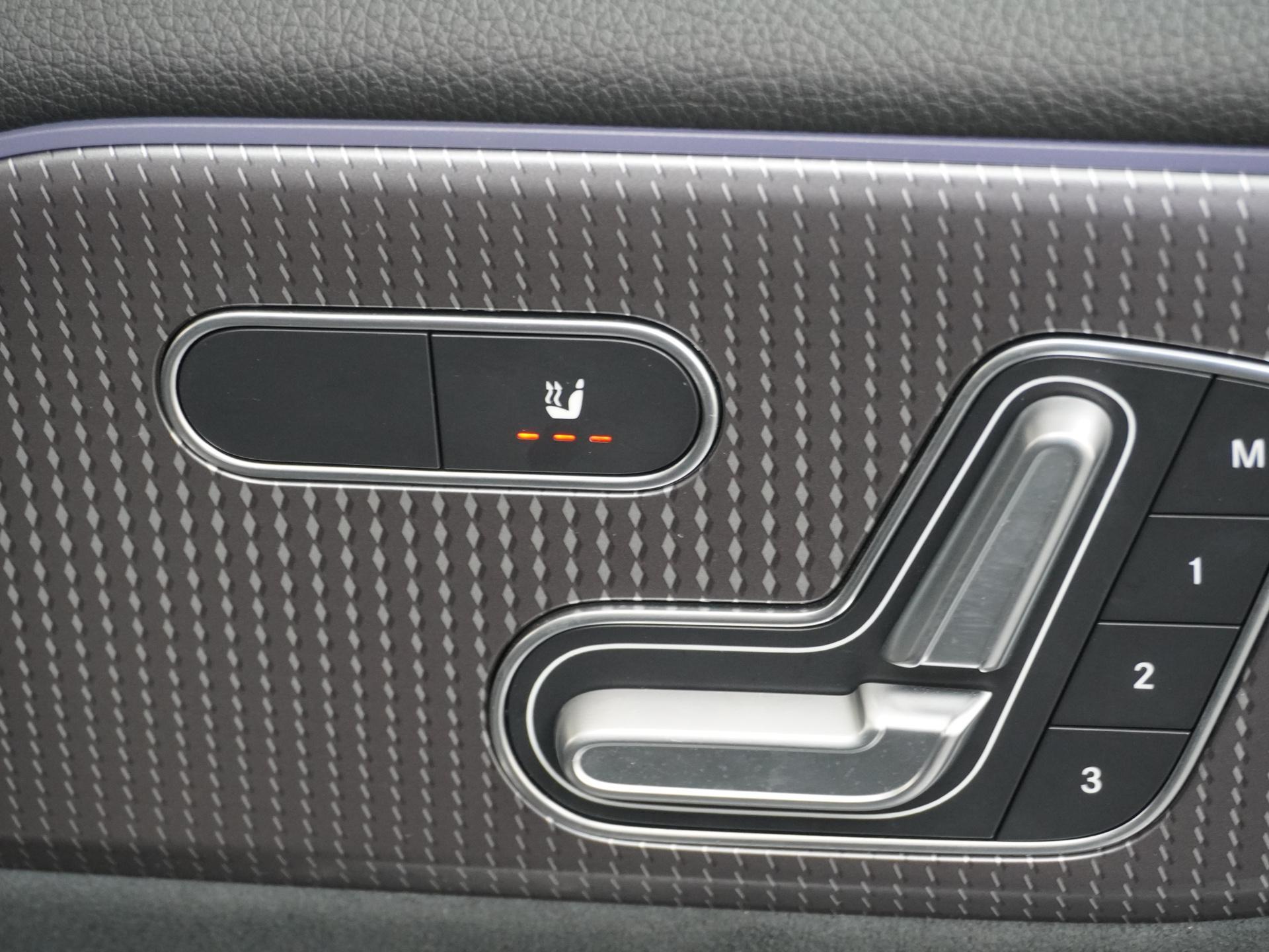 Mercedes-Benz EQB 250 AMG Line 7p. 67 kWh 54