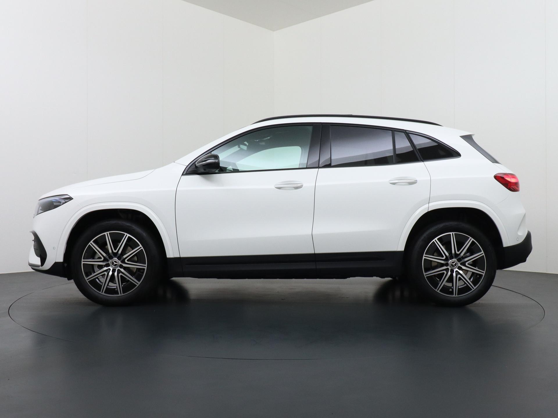 Mercedes-Benz EQA 250+ Business Solution AMG 71 kWh Accu 1