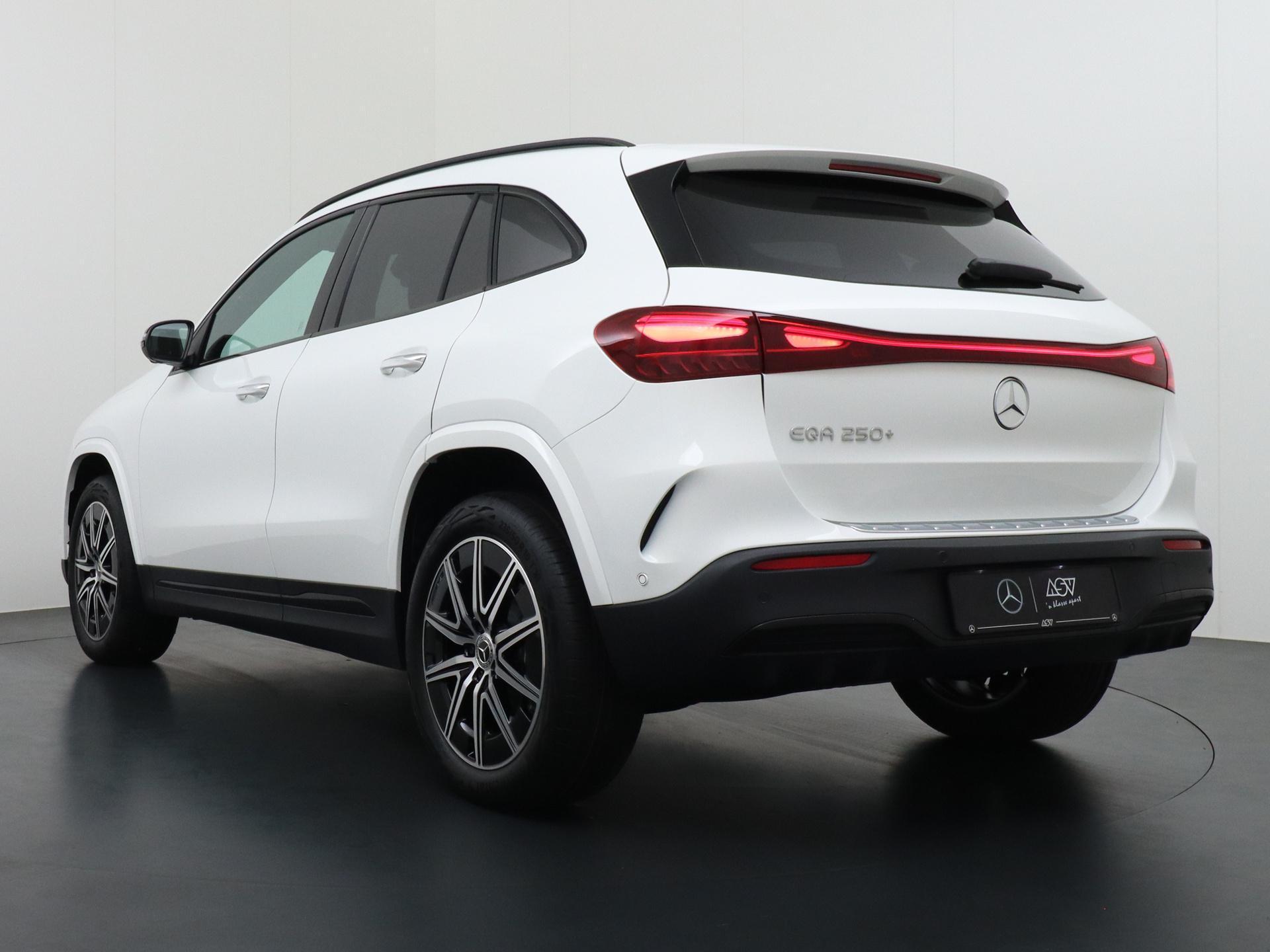 Mercedes-Benz EQA 250+ Business Solution AMG 71 kWh Accu 2