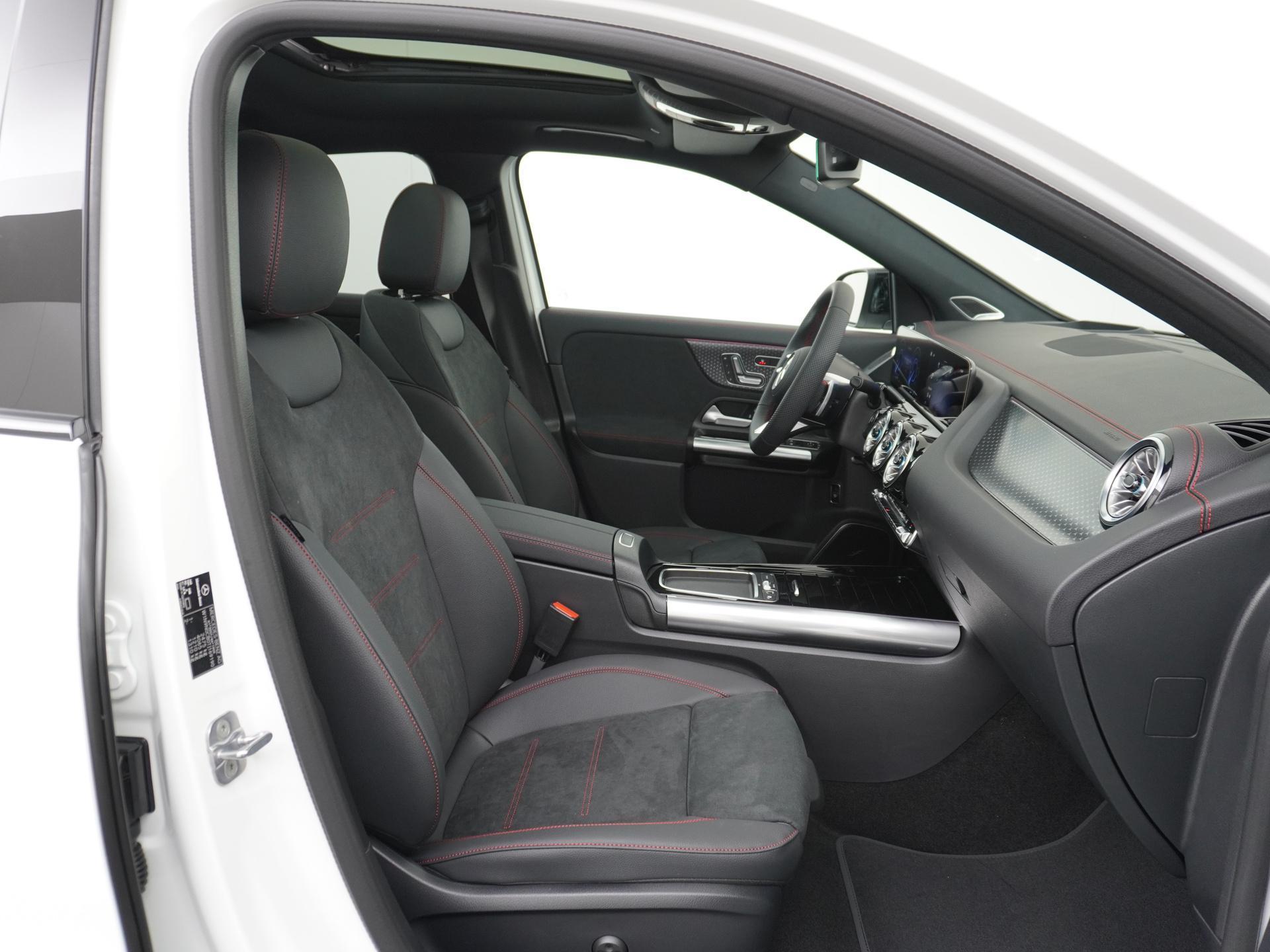 Mercedes-Benz EQA 250+ Business Solution AMG 71 kWh Accu 54