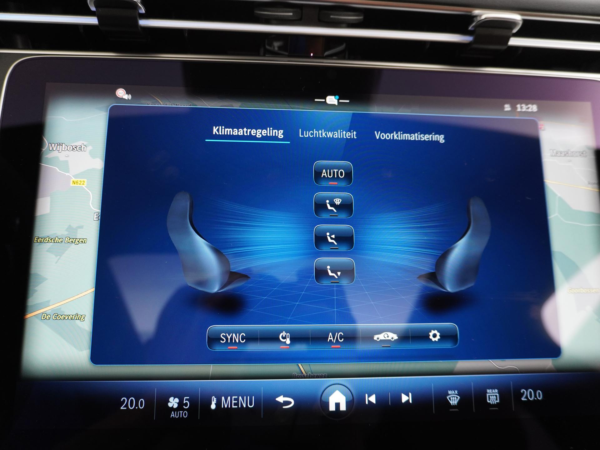 Mercedes-Benz E-Klasse 300 e 4MATIC AMG Line 45