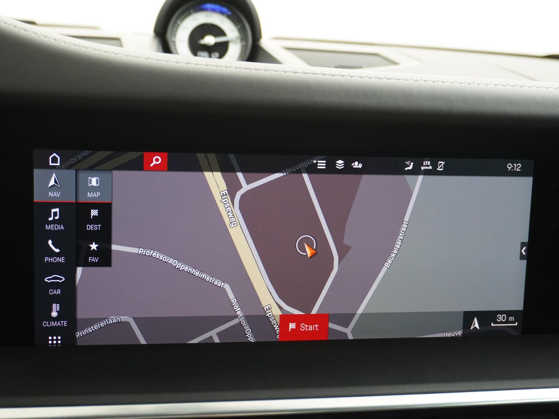 Porsche 911 Cabrio 3.0 Carrera S 33