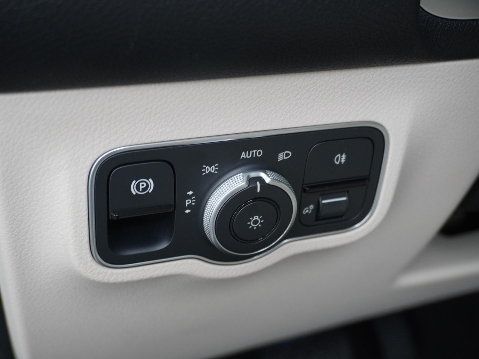 Mercedes-Benz EQB 250+ Business Solution Luxury 7pers. 71 kWh Accu 29