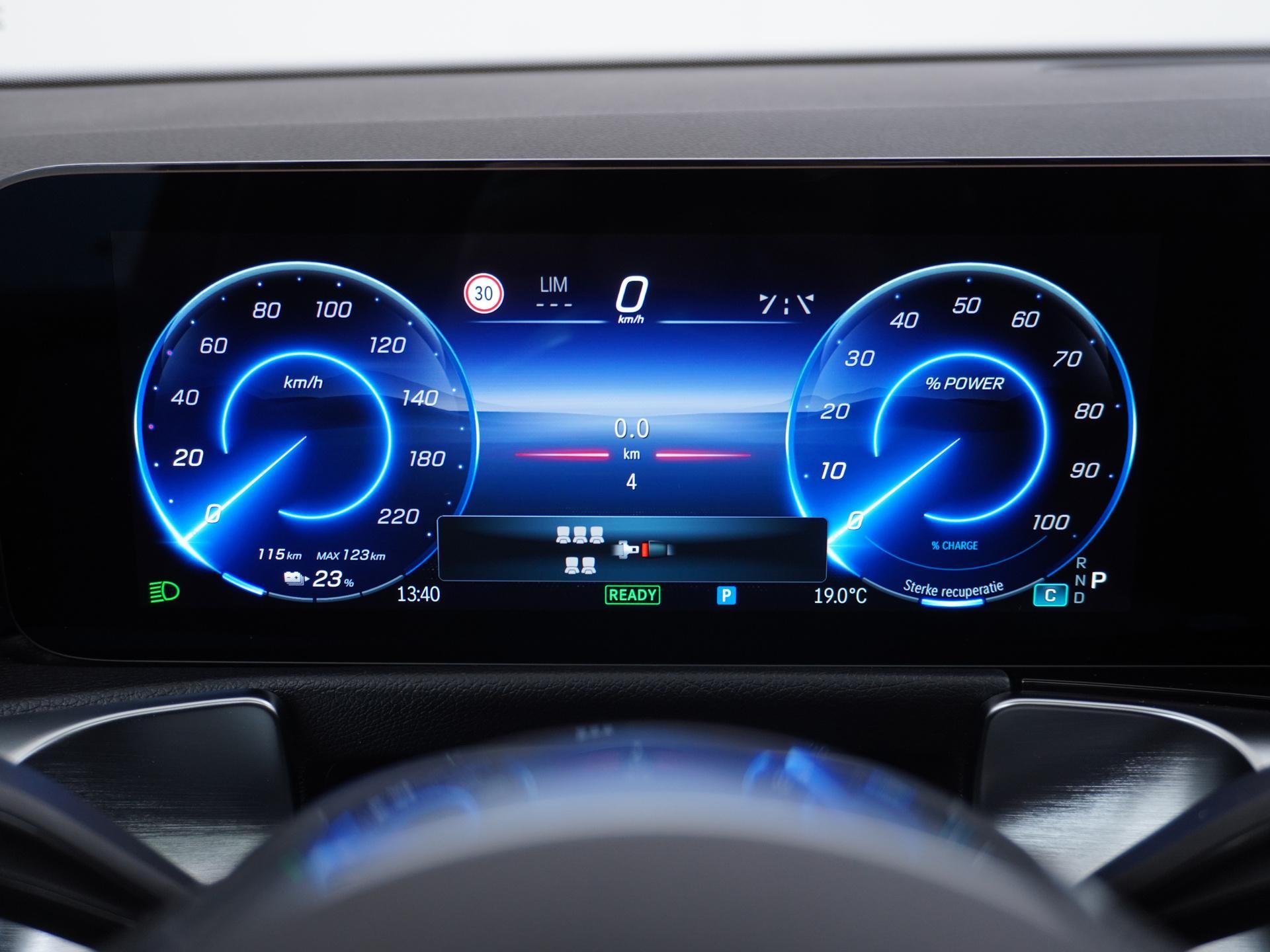 Mercedes-Benz EQB 250+ Business Solution Luxury 7pers. 71 kWh Accu 34