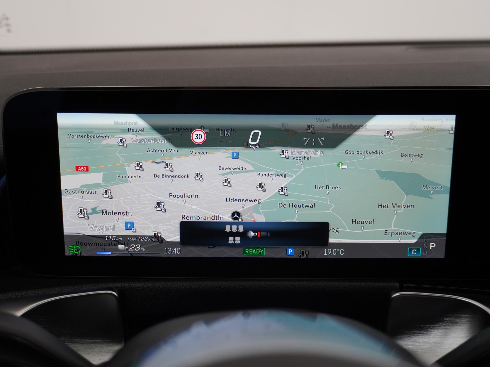 Mercedes-Benz EQB 250+ Business Solution Luxury 7pers. 71 kWh Accu 35