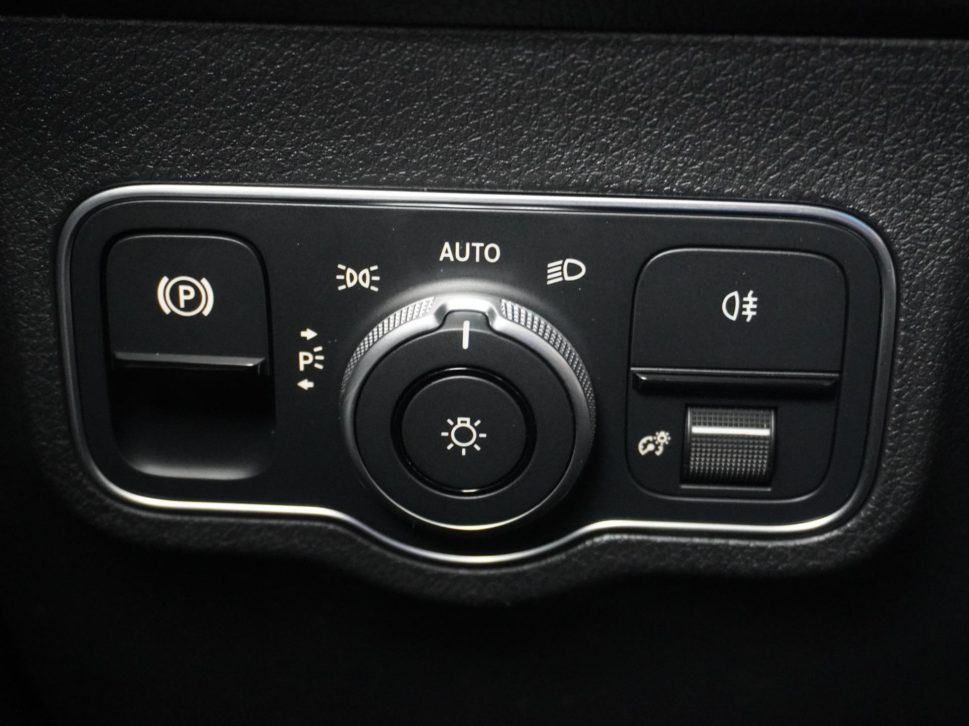 Mercedes-Benz EQB 250+ Business Solution Luxury 7pers. 71 kWh Accu 28