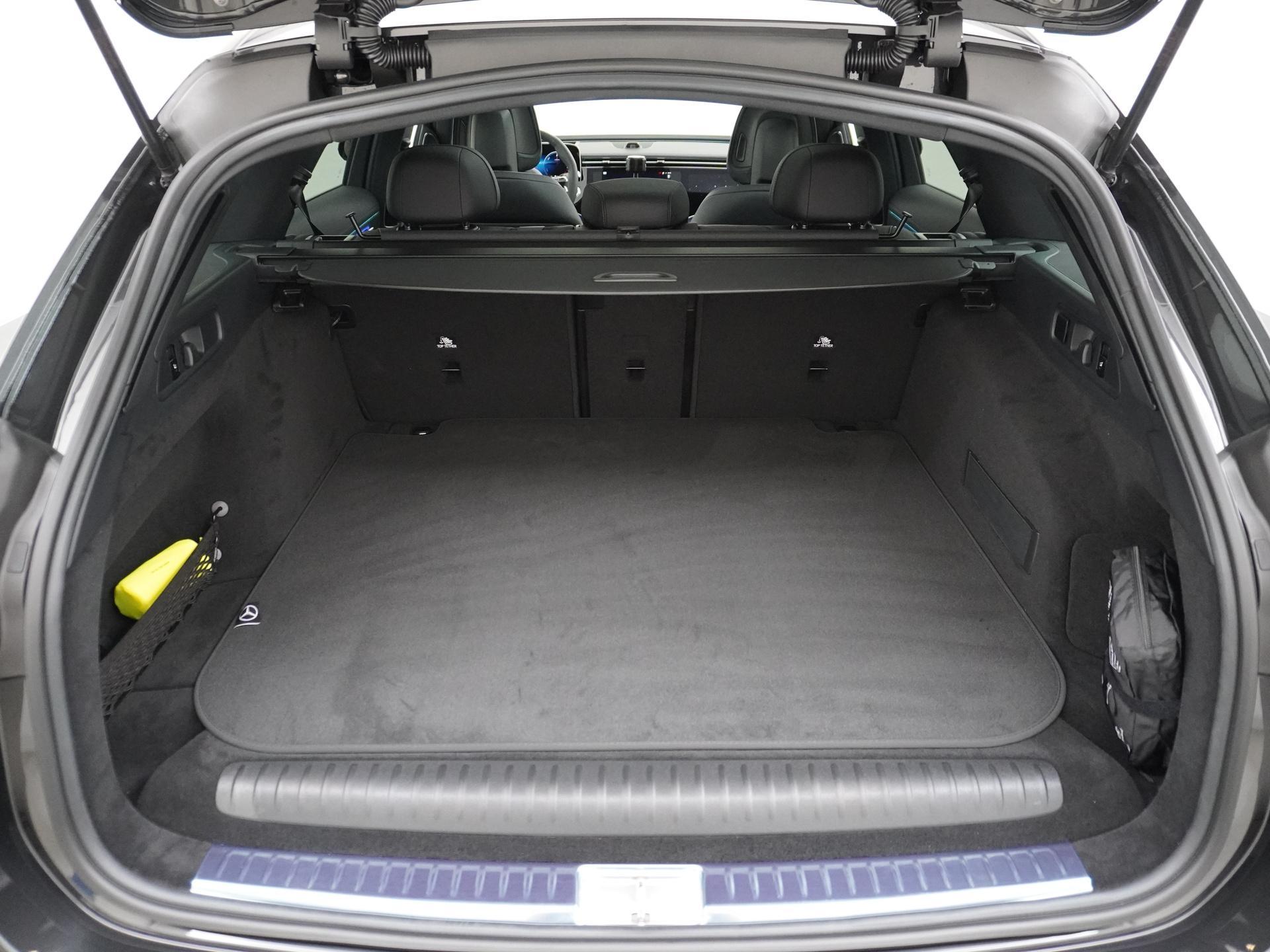 Mercedes-Benz E-Klasse Estate 300 e Sport Edition 16