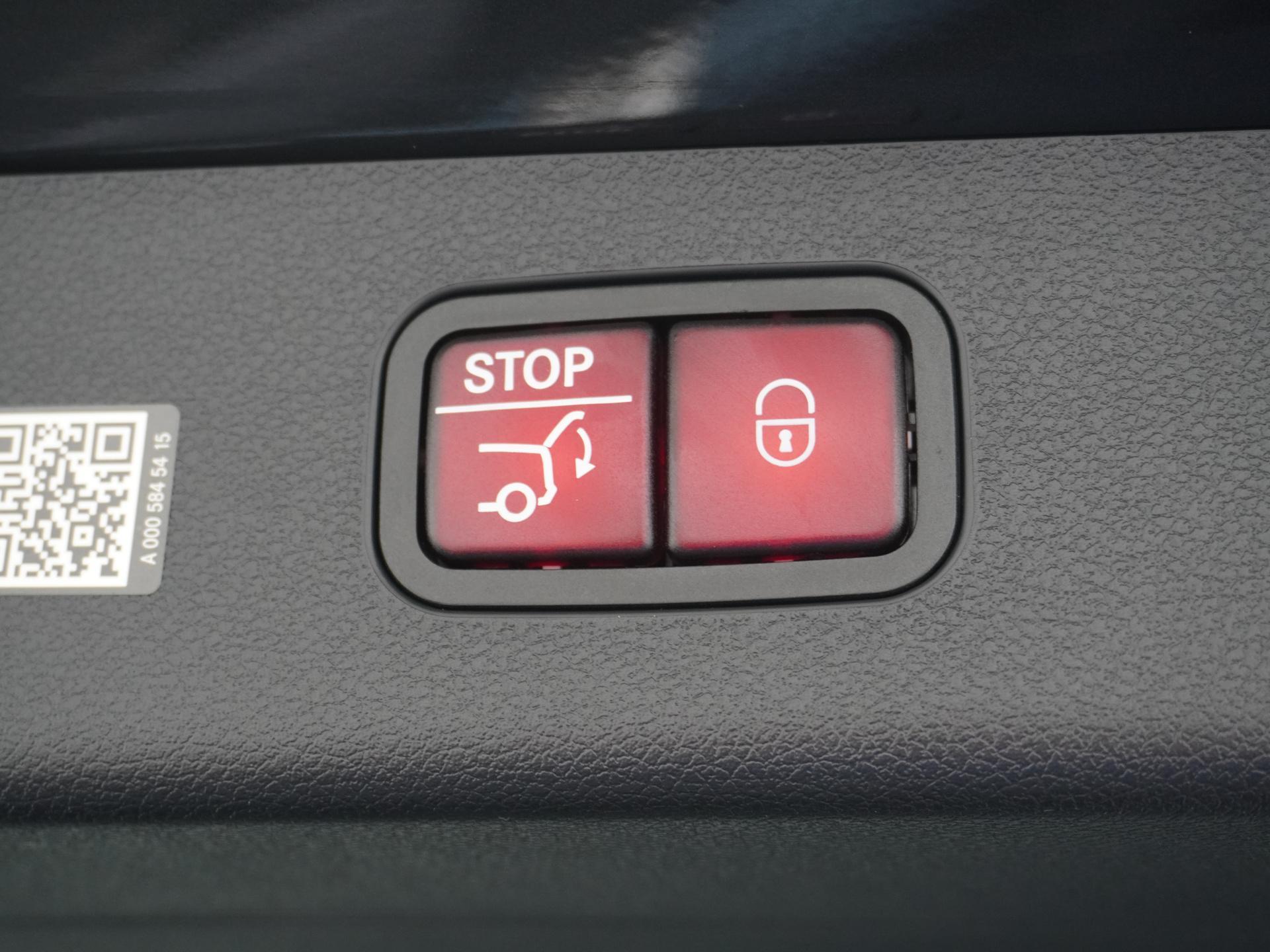 Mercedes-Benz E-Klasse Estate 300 e Sport Edition 17