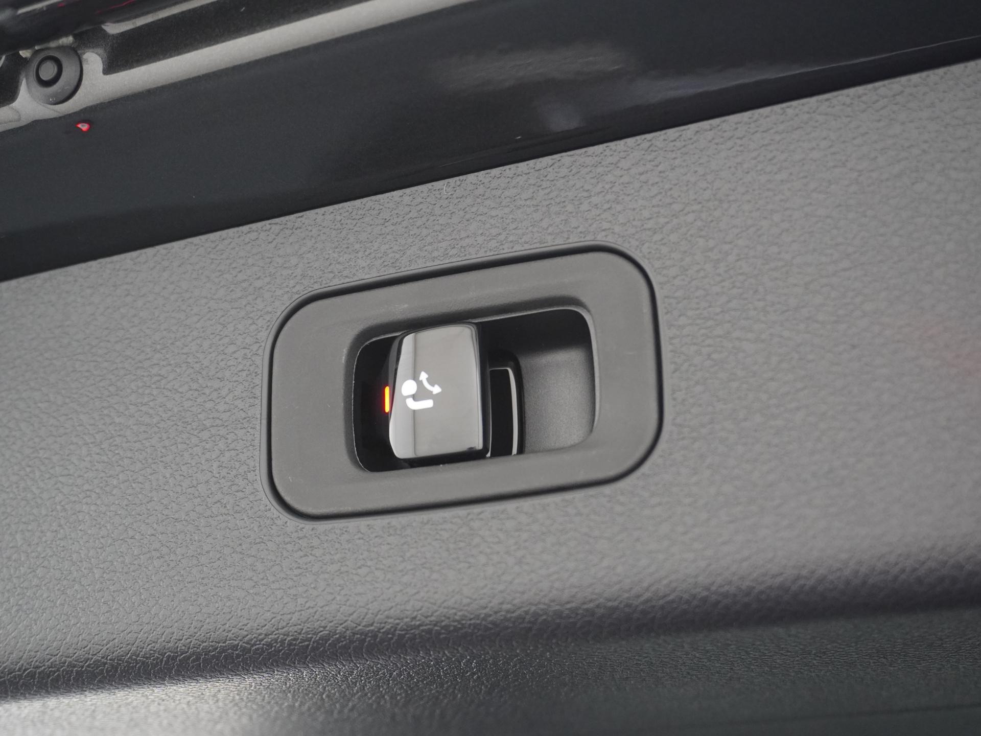 Mercedes-Benz E-Klasse Estate 300 e Sport Edition 18