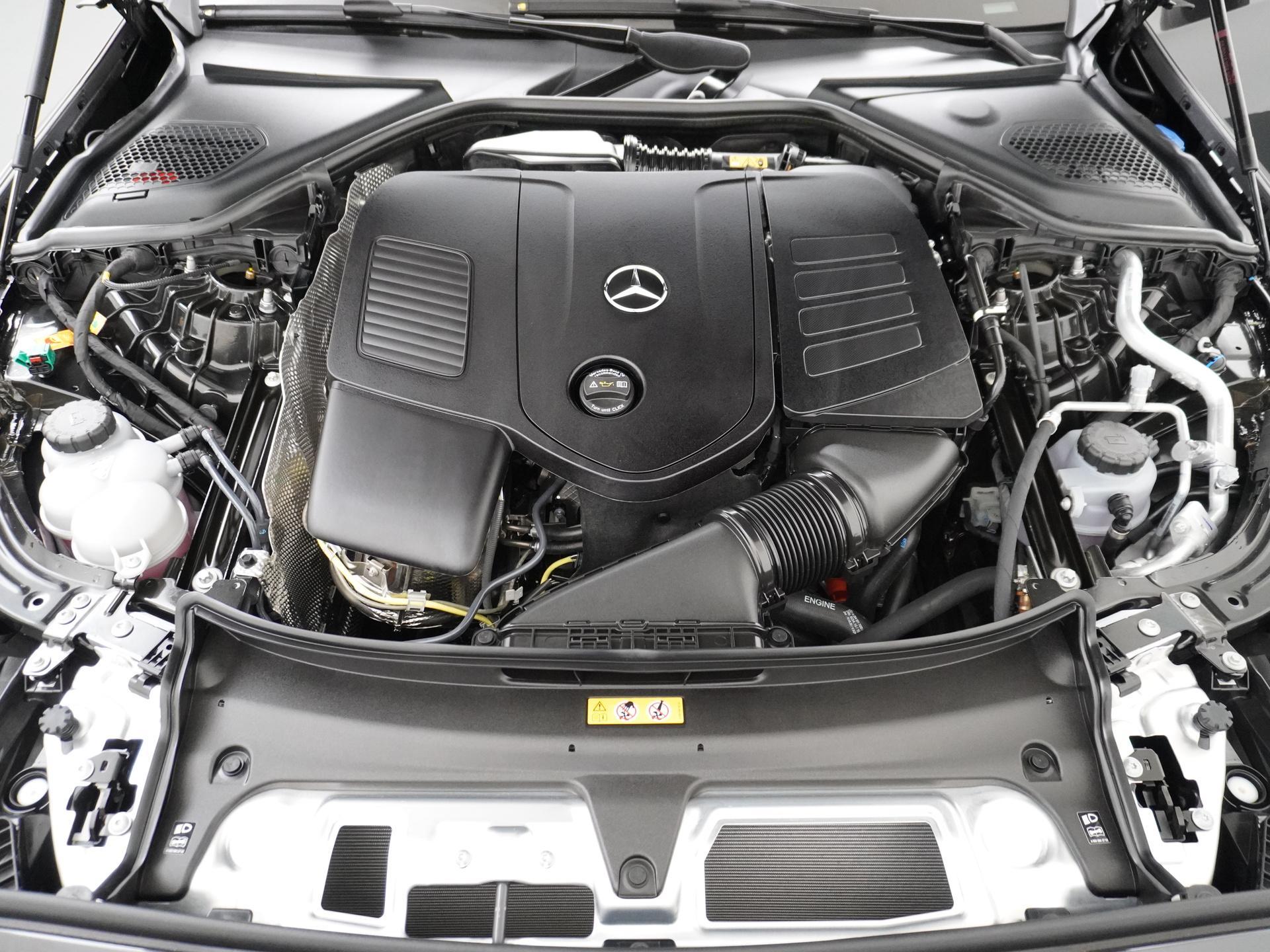 Mercedes-Benz E-Klasse Estate 300 e Sport Edition 21