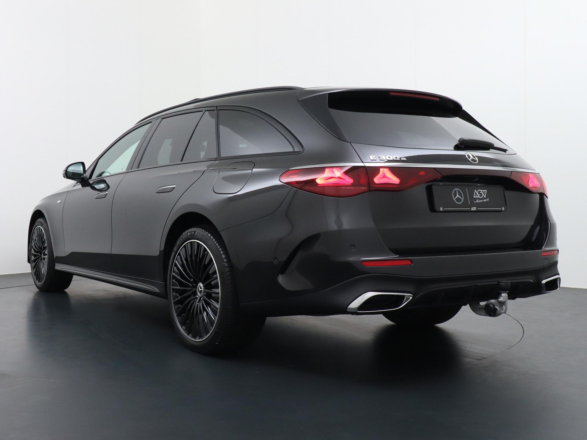 Mercedes-Benz E-Klasse Estate 300 e Sport Edition 4