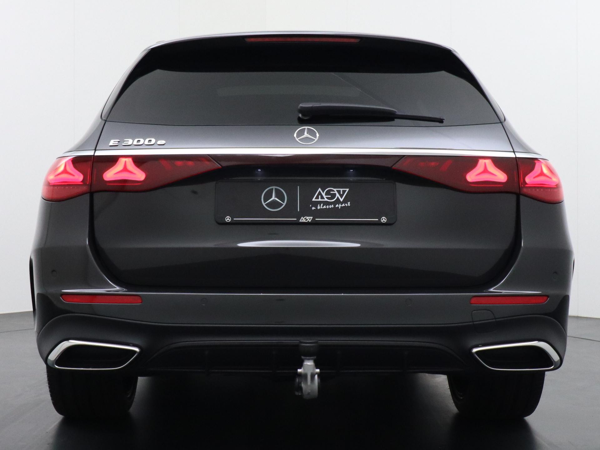 Mercedes-Benz E-Klasse Estate 300 e Sport Edition 6