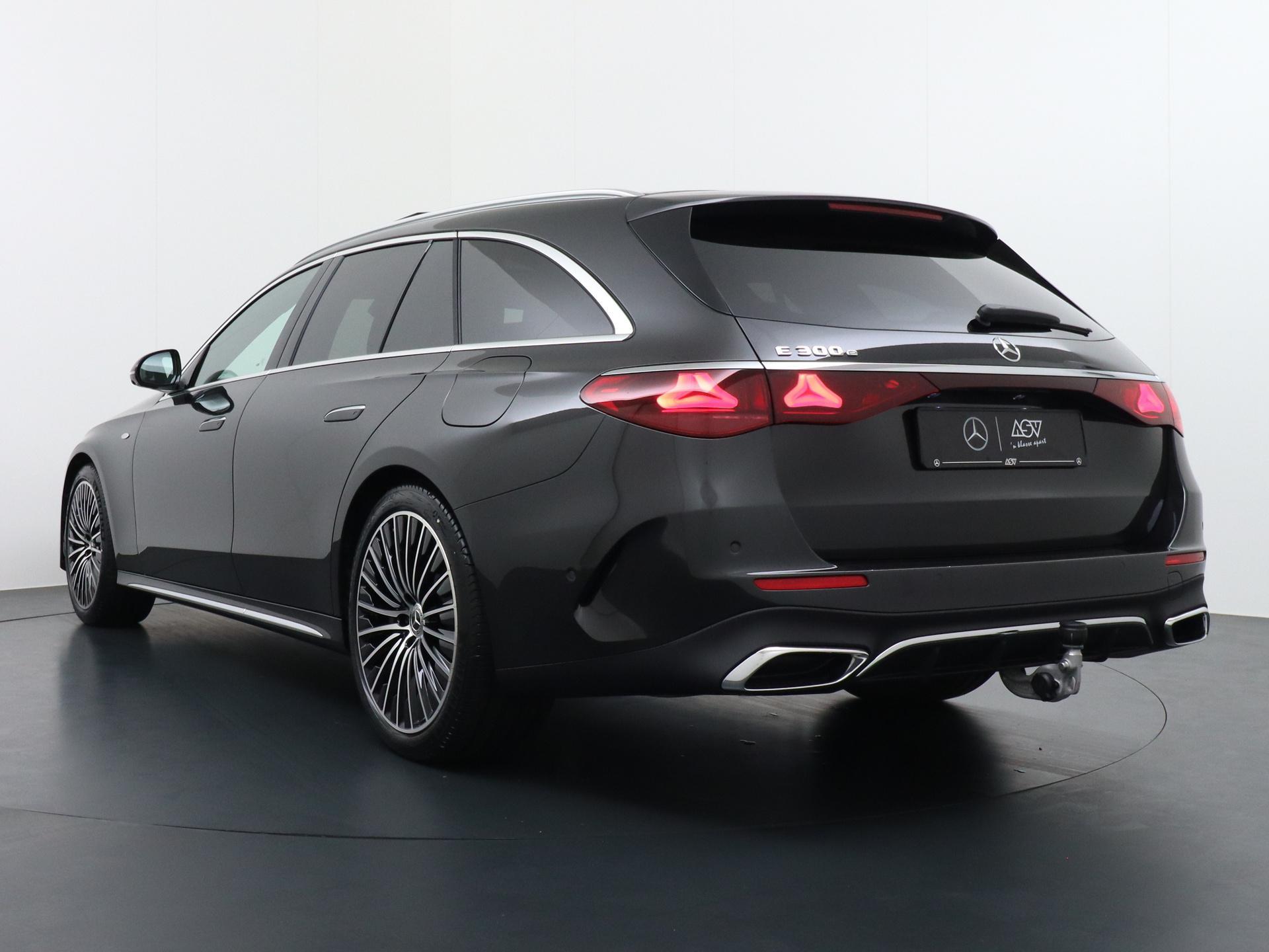 Mercedes-Benz E-klasse Estate 300 e Sport Edition 4