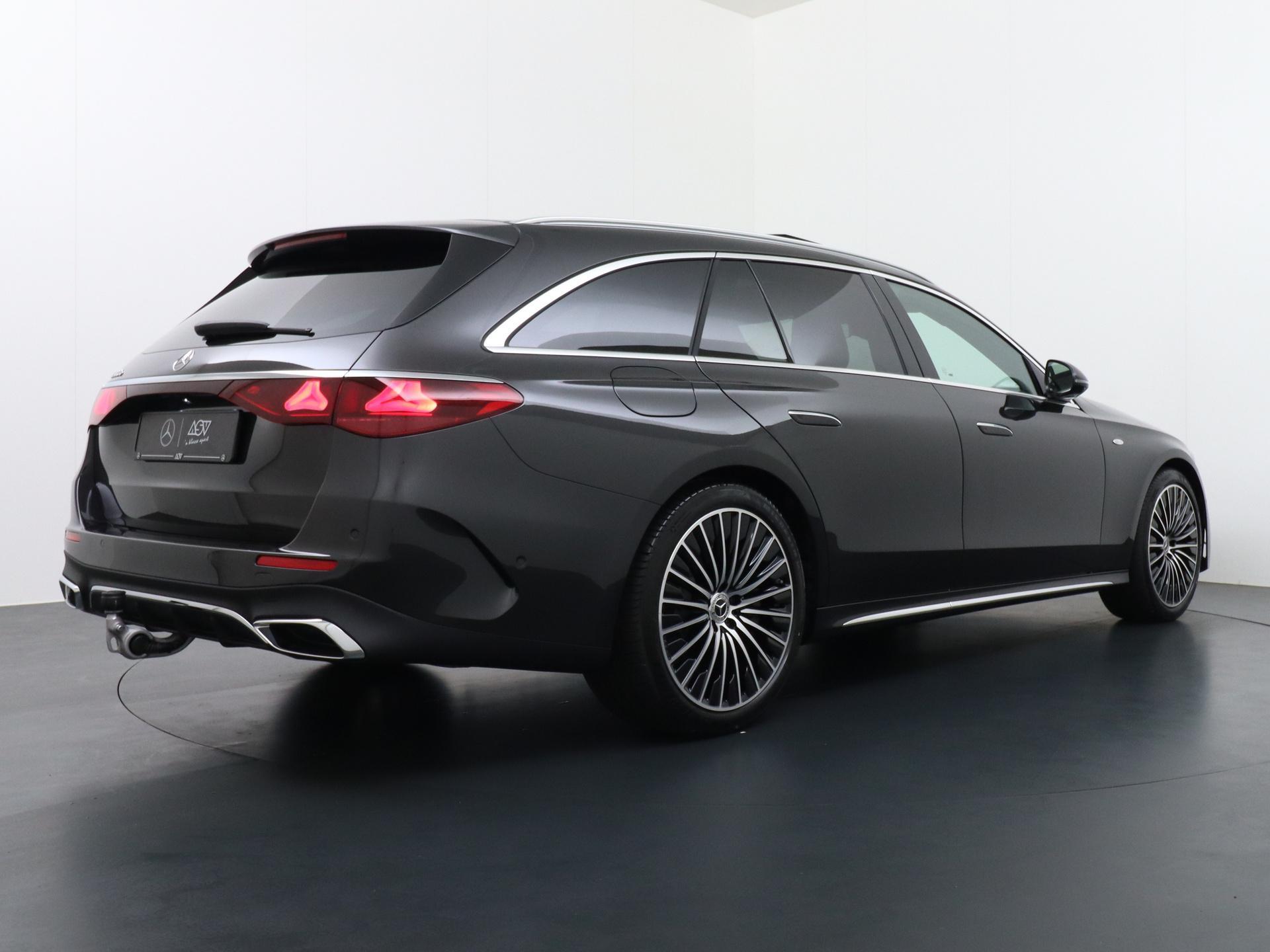 Mercedes-Benz E-klasse Estate 300 e Sport Edition 8