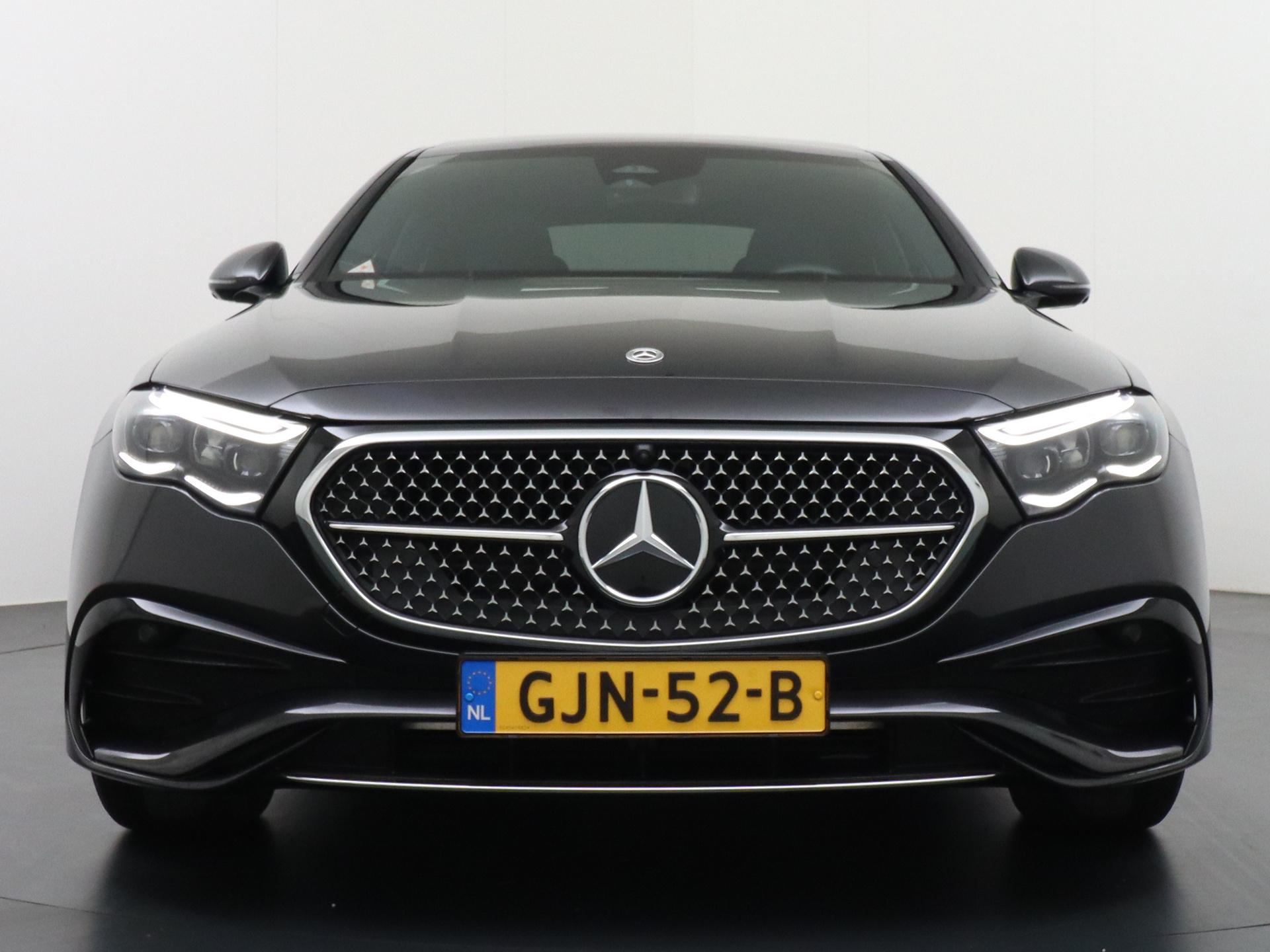 Mercedes-Benz E-Klasse 300 e AMG Line 10